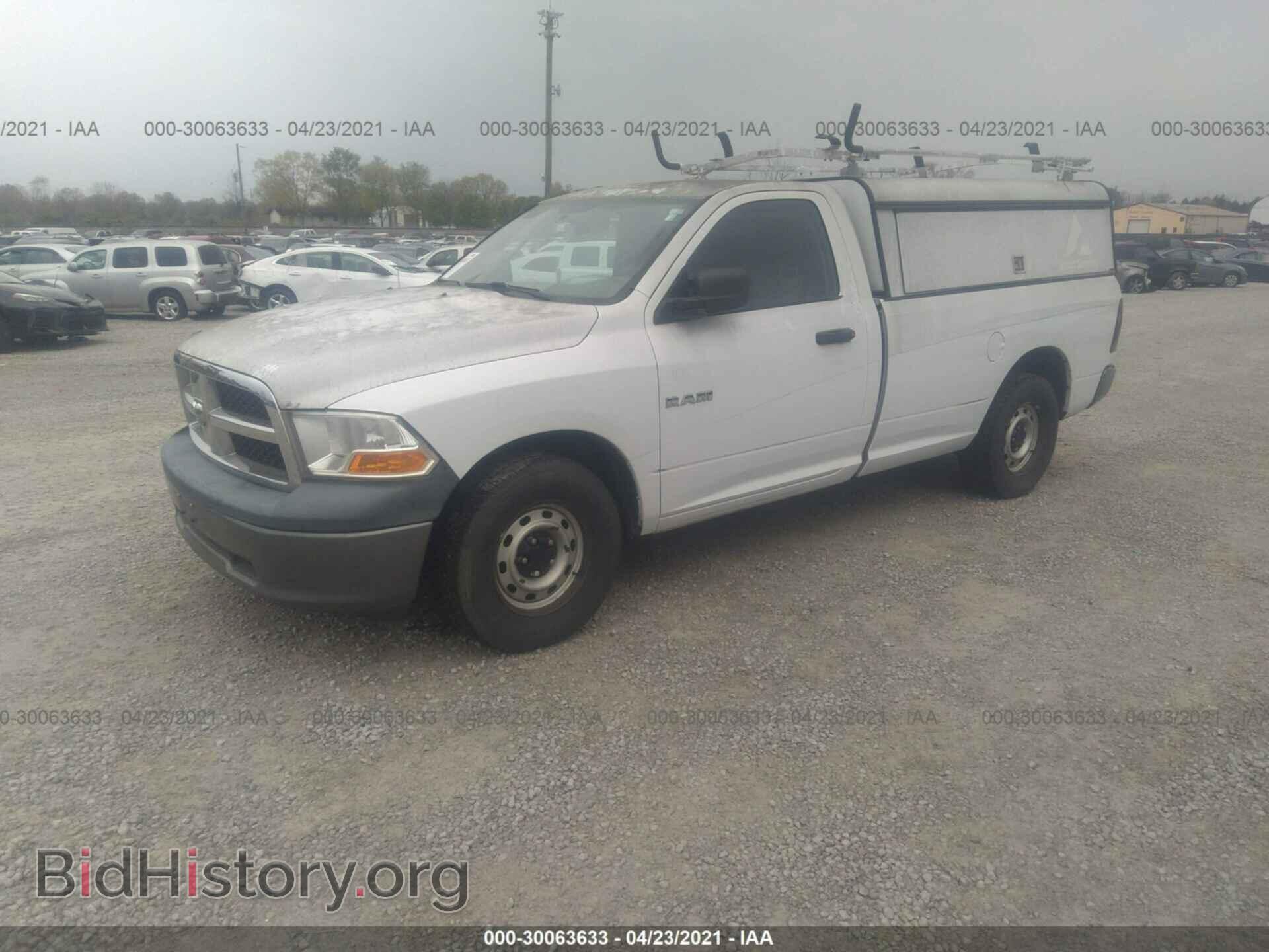2010 DODGE RAM 1500 - VIN: 3D7JB1EK0AG107146 - Фото 2