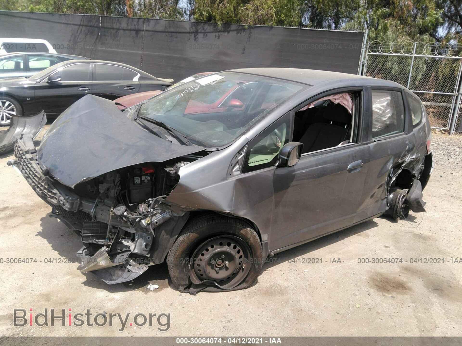 2013 HONDA FIT - VIN: JHMGE8H31DC002467 - Фото 2