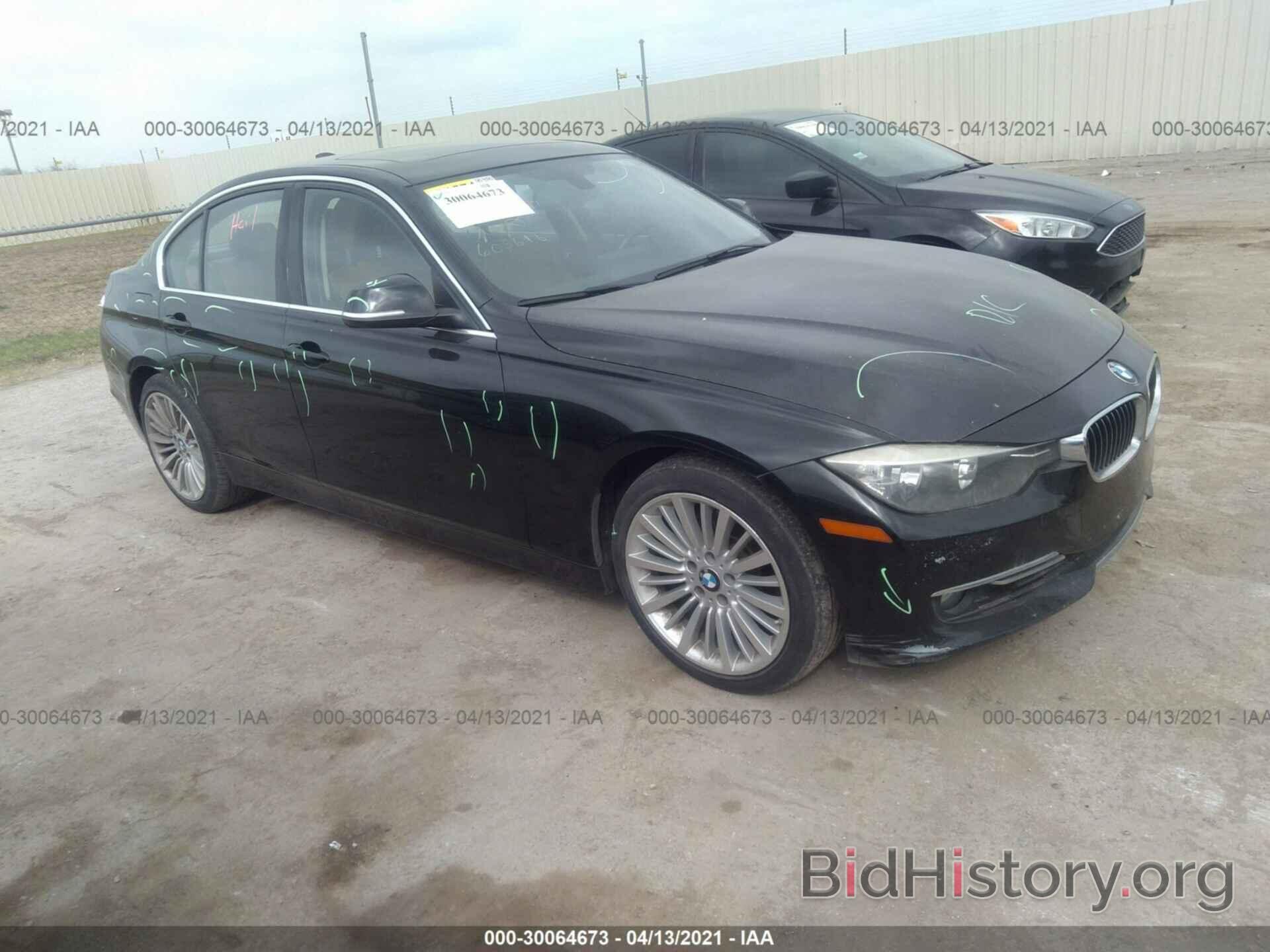 Photo WBA3A5C53EF605646 - BMW 3 SERIES 2014