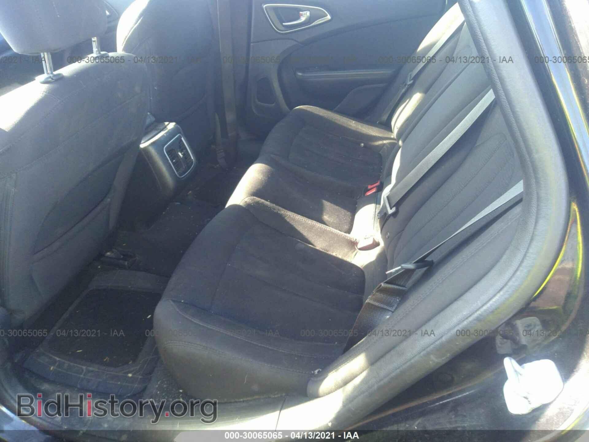 2015 CHRYSLER 200 - VIN: 1C3CCCAB0FN528174 - Фото 8