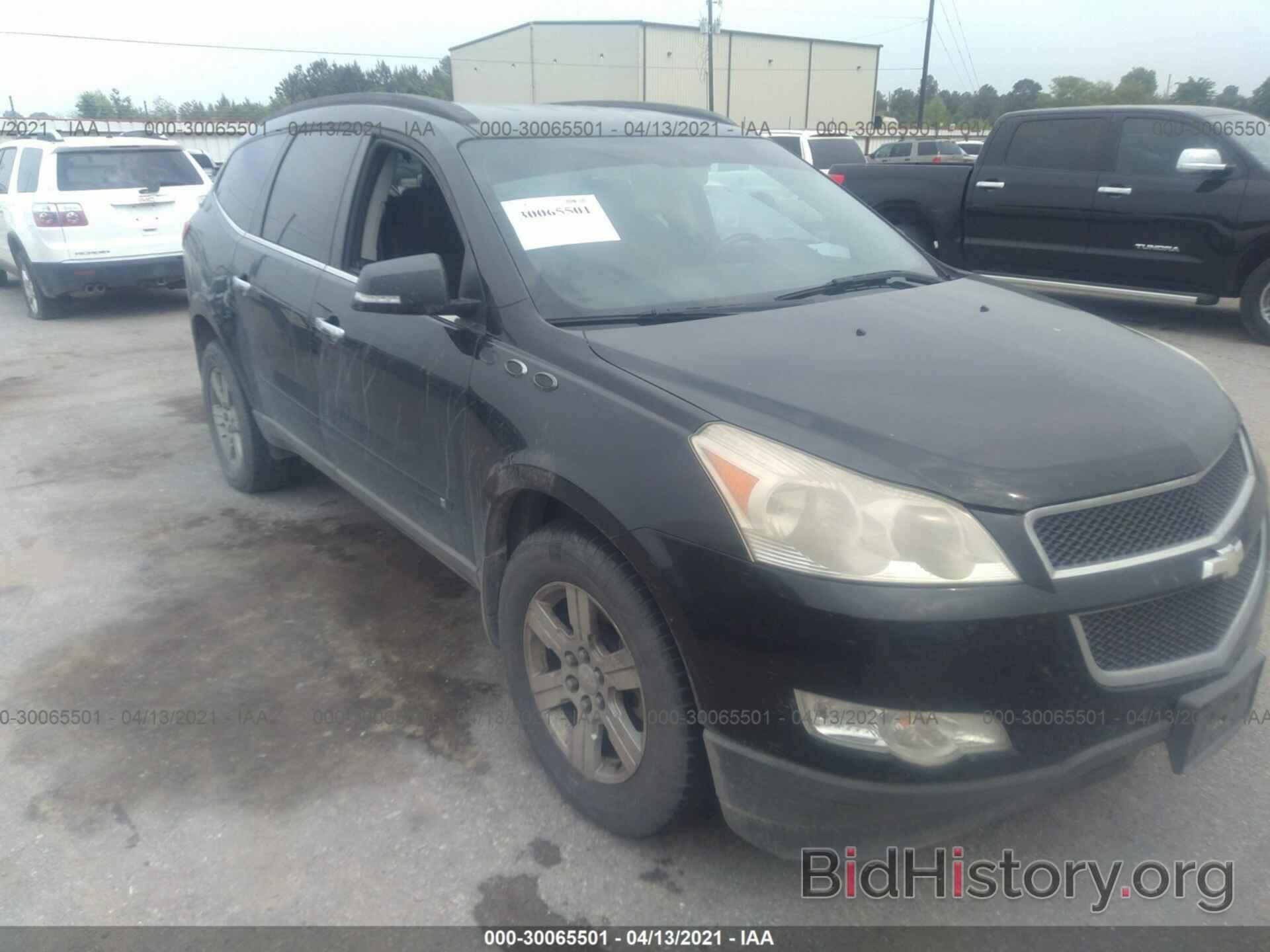 Photo 1GNLRGED6AS111589 - CHEVROLET TRAVERSE 2010