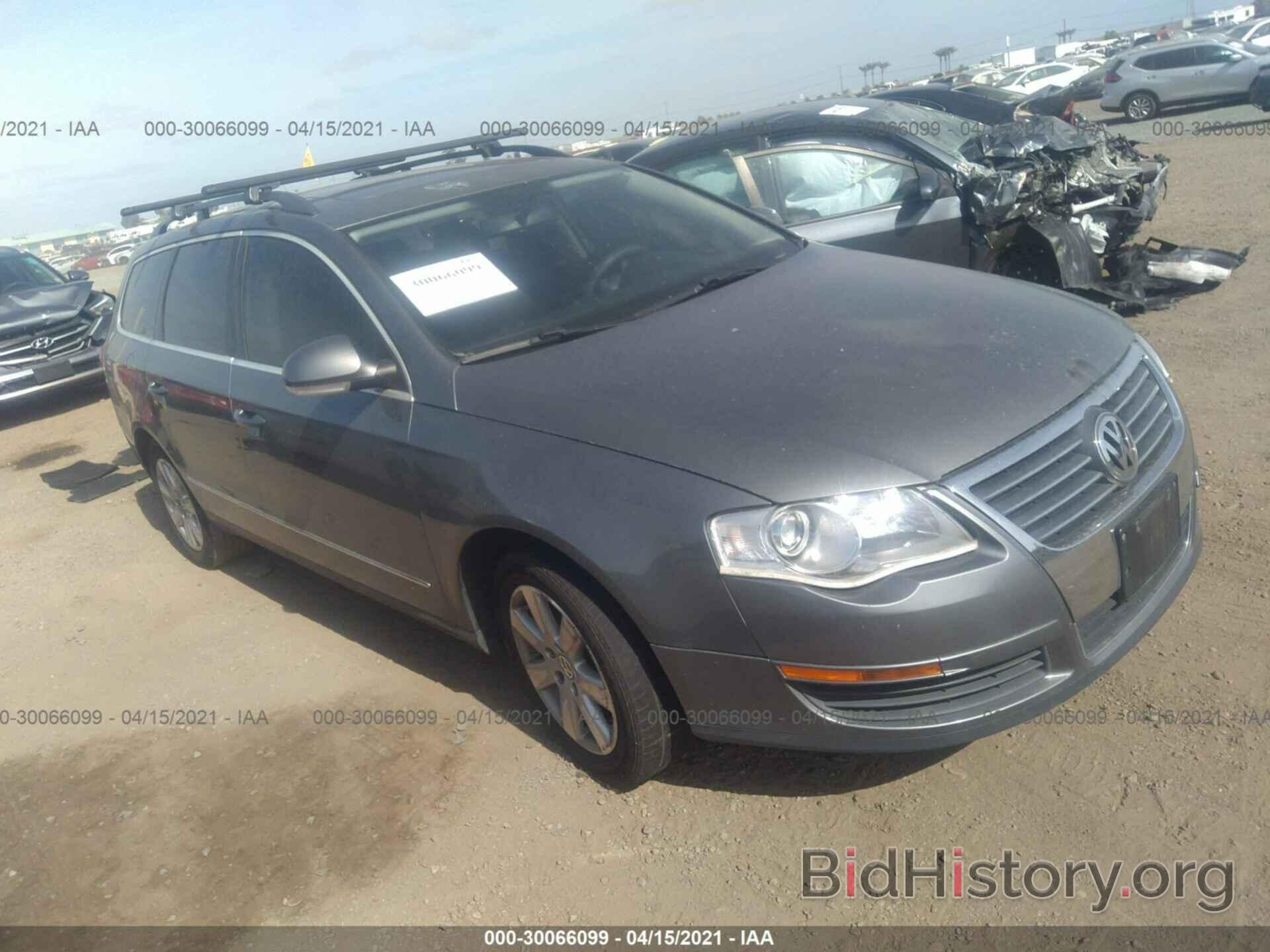 Photo WVWLK73C67E053899 - VOLKSWAGEN PASSAT WAGON 2007