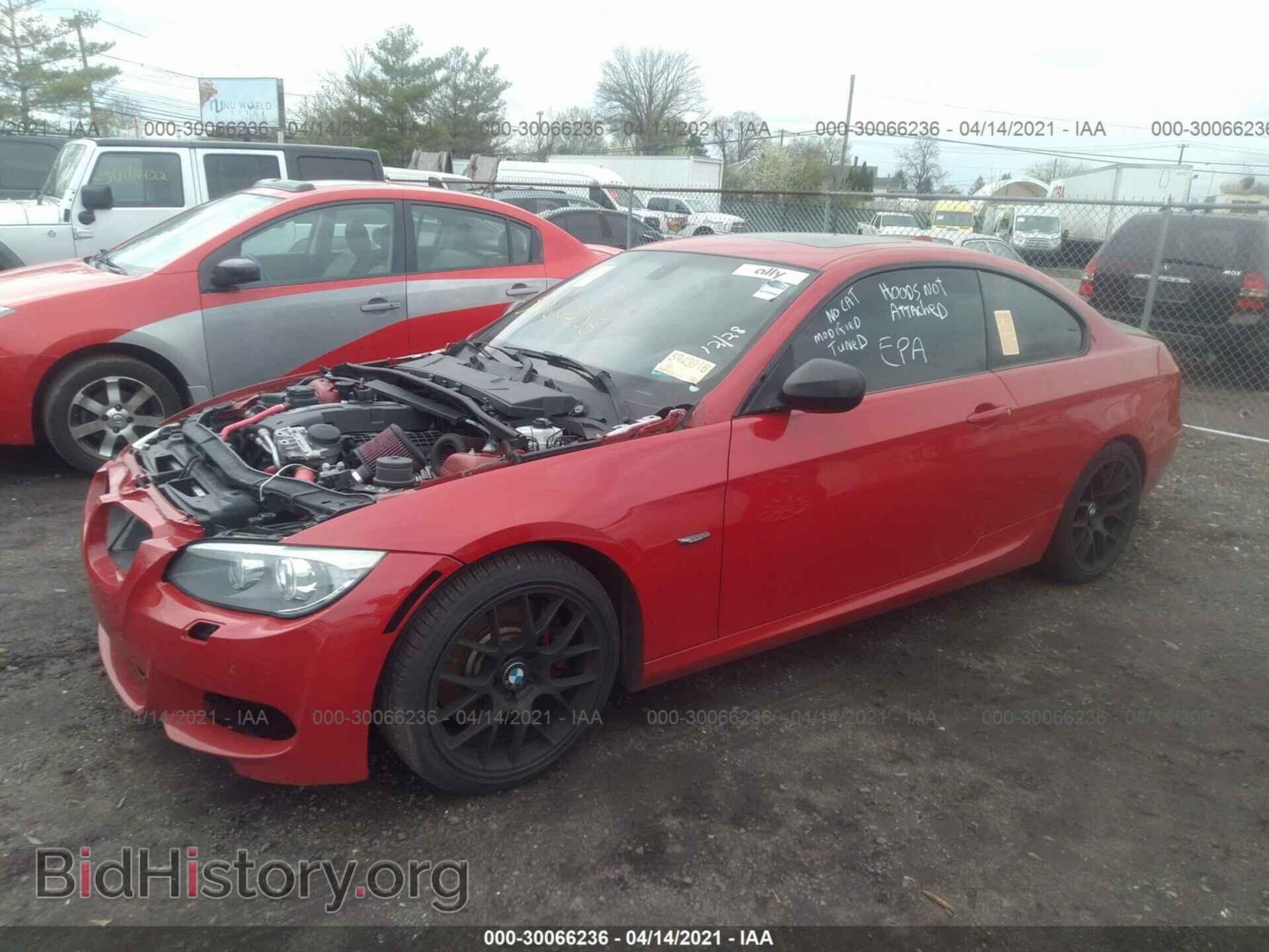 2013 BMW 3 SERIES - VIN: WBAKG1C53DJ217721 - Фото 2