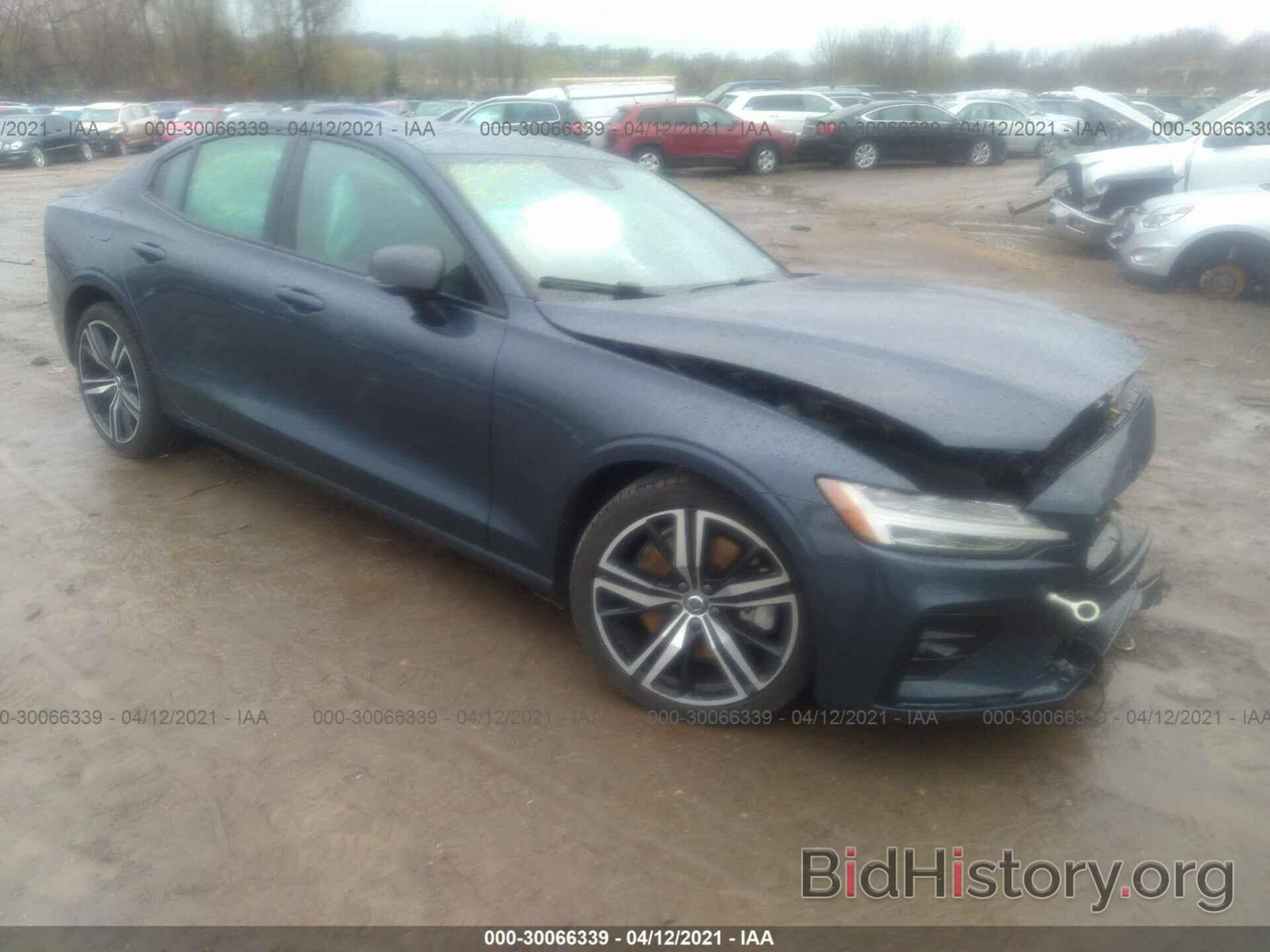 Photo 7JRA22TM0KG013979 - VOLVO S60 2019