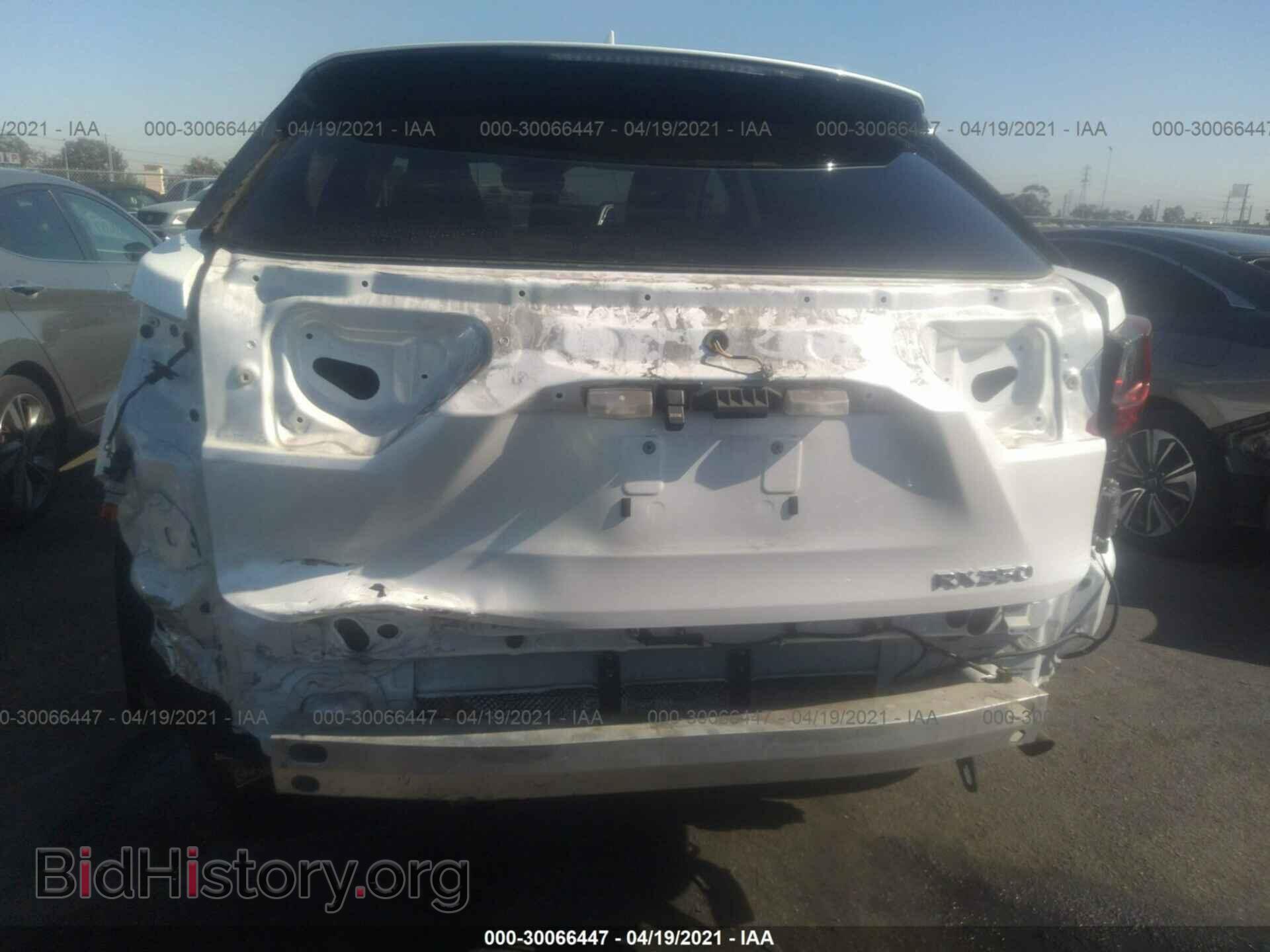 2017 LEXUS RX - VIN: 2T2ZZMCA2HC064529 - Фото 6