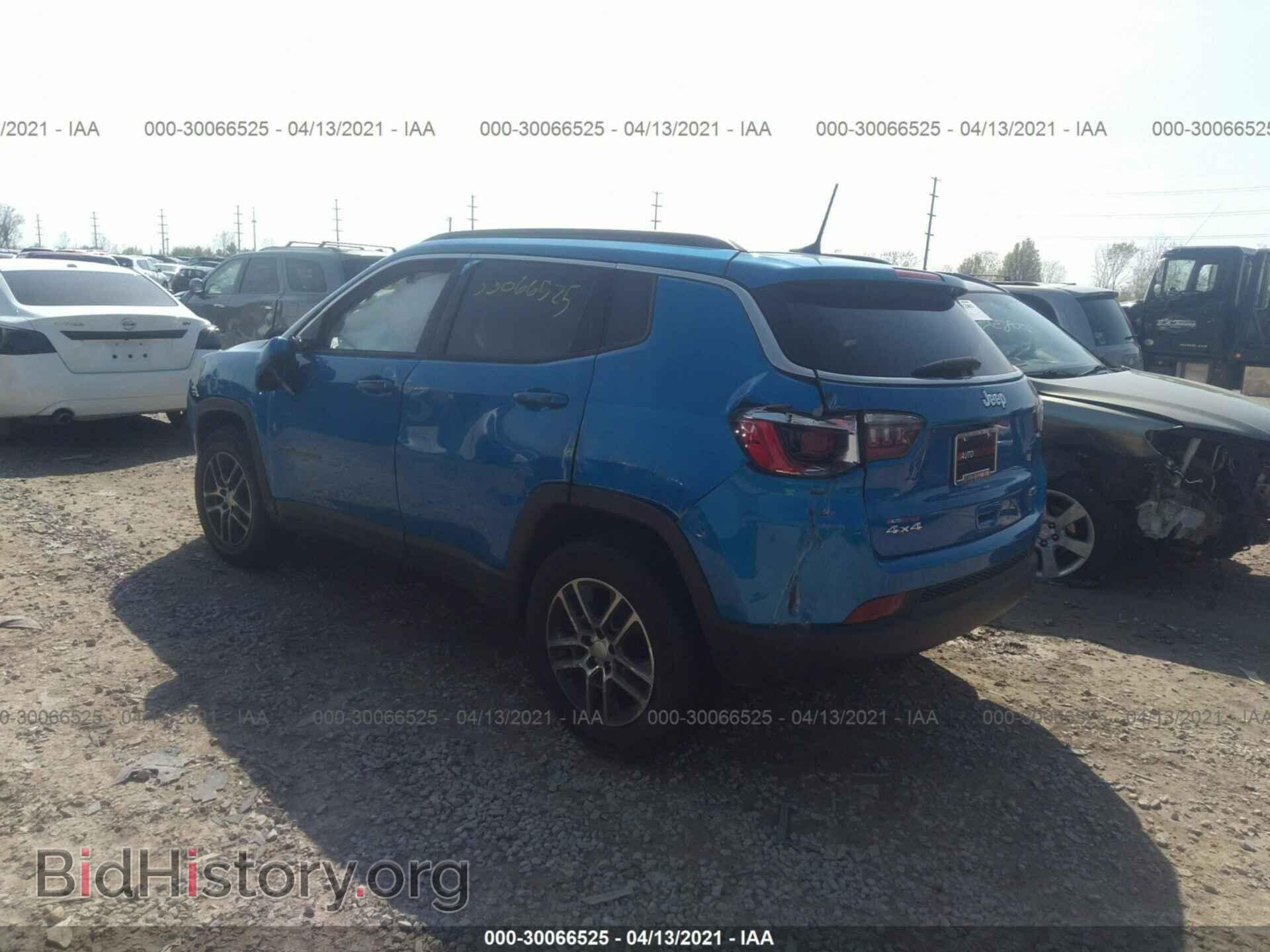 2017 JEEP COMPASS - VIN: 3C4NJDBB4HT665281 - Photo 3