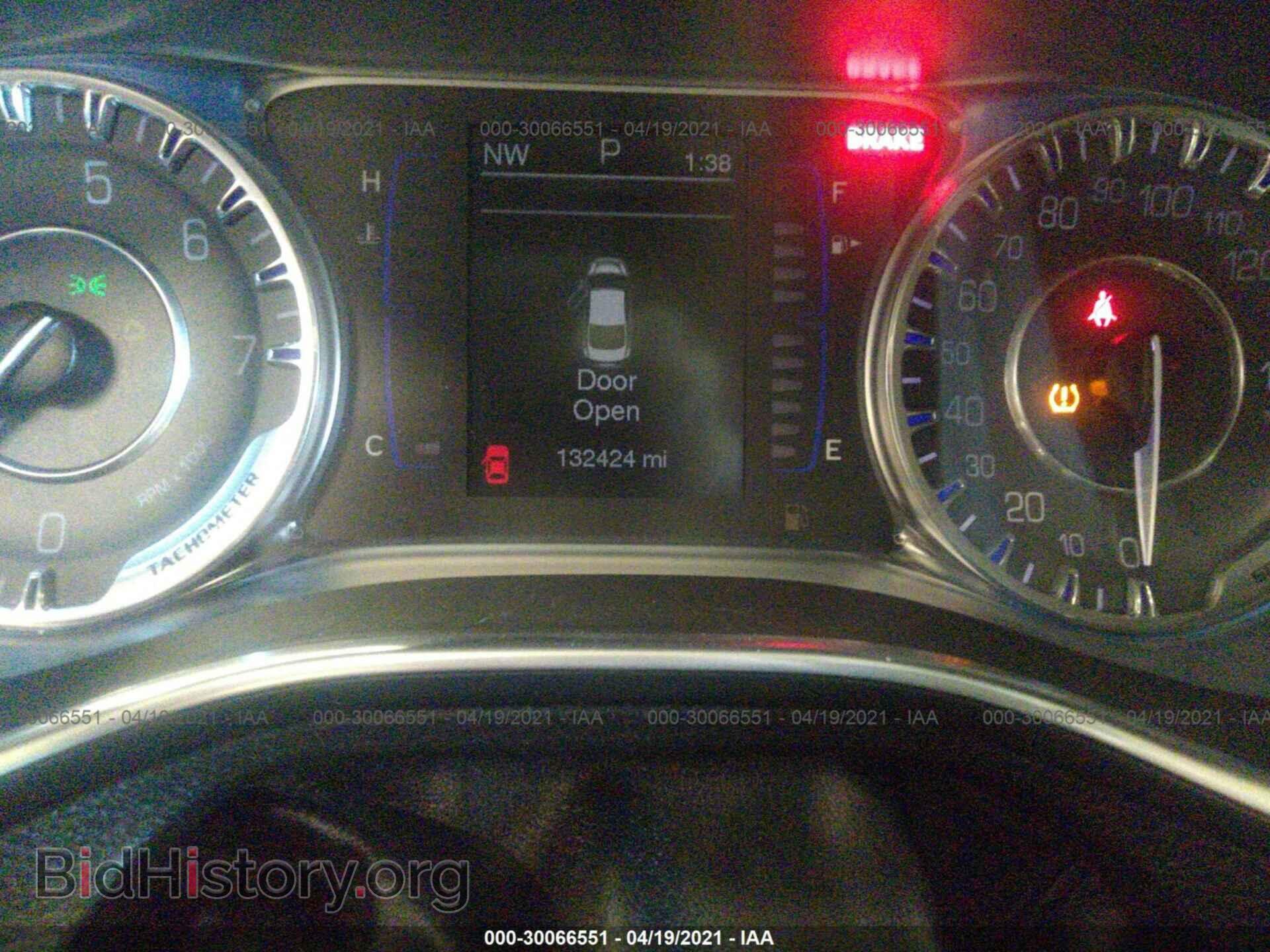 2016 CHRYSLER 200 - VIN: 1C3CCCAB2GN106358 - Фото 7