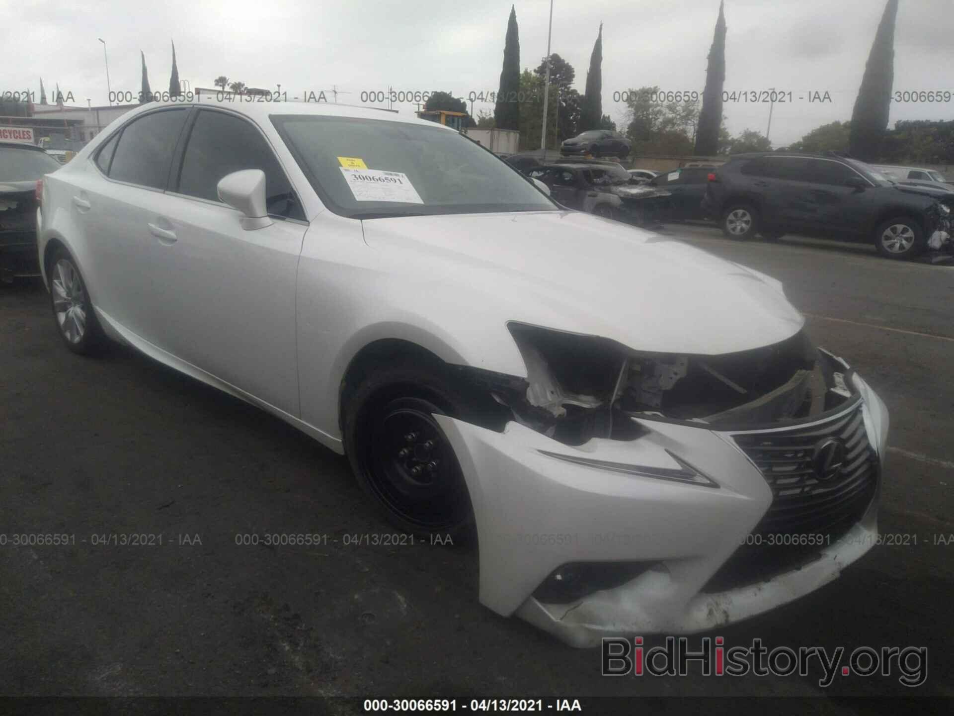 Photo JTHBA1D20G5012412 - LEXUS IS 200T 2016