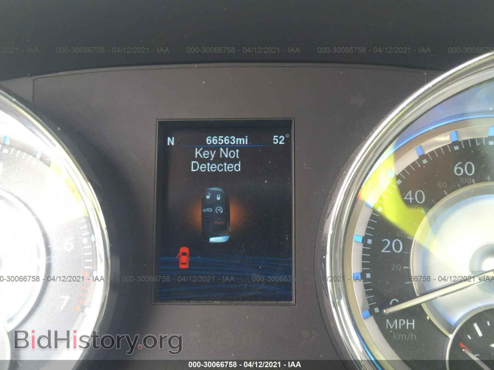 2014 CHRYSLER 300 - VIN: 2C3CCAAG2EH104308 - Photo 7