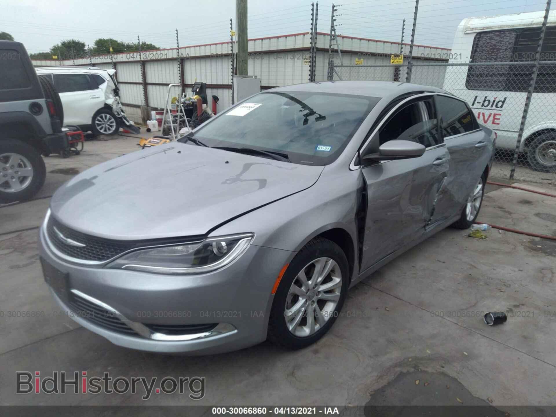 2015 CHRYSLER 200 - VIN: 1C3CCCAB2FN653631 - Photo 2