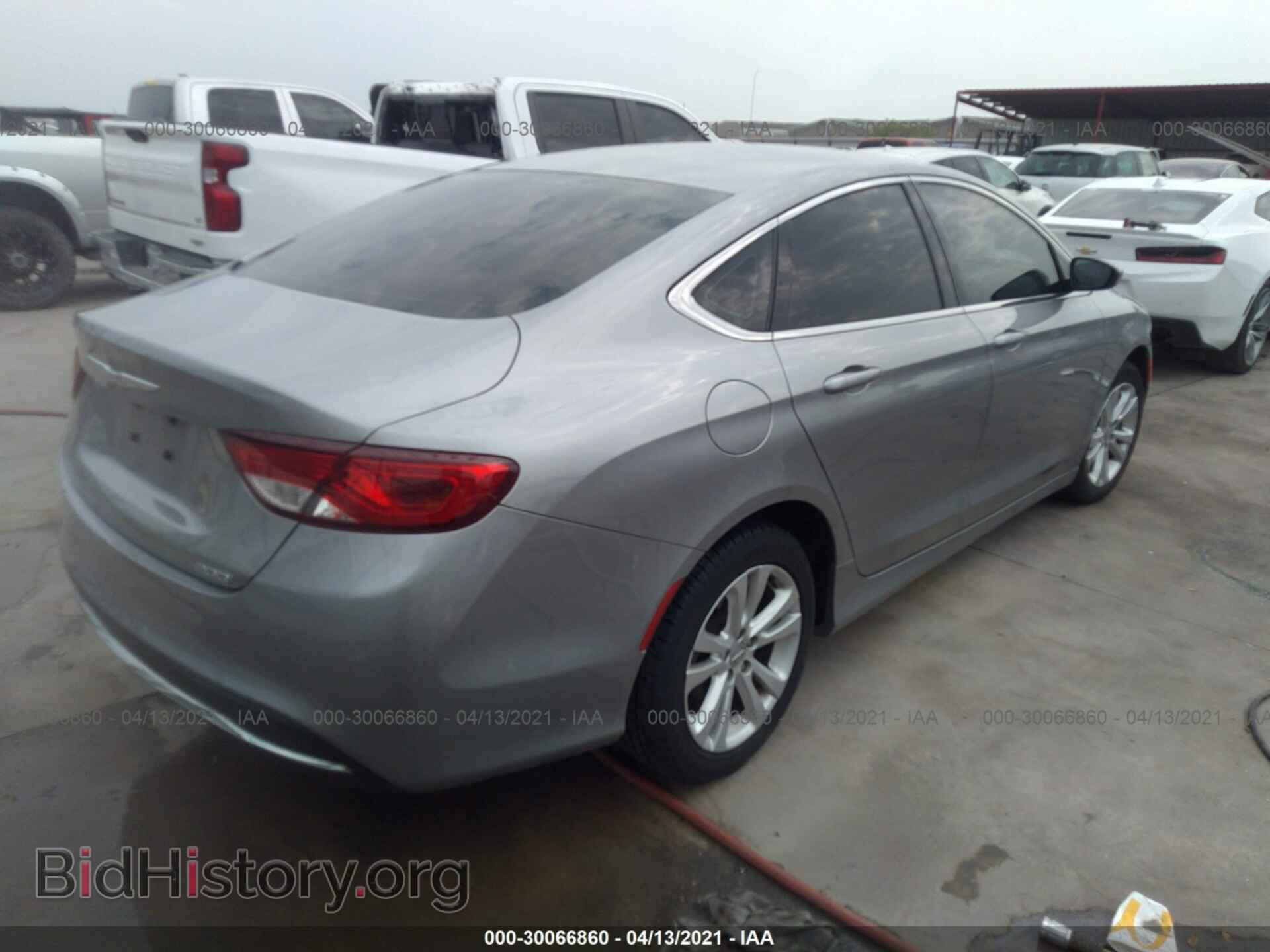 2015 CHRYSLER 200 - VIN: 1C3CCCAB2FN653631 - Photo 4