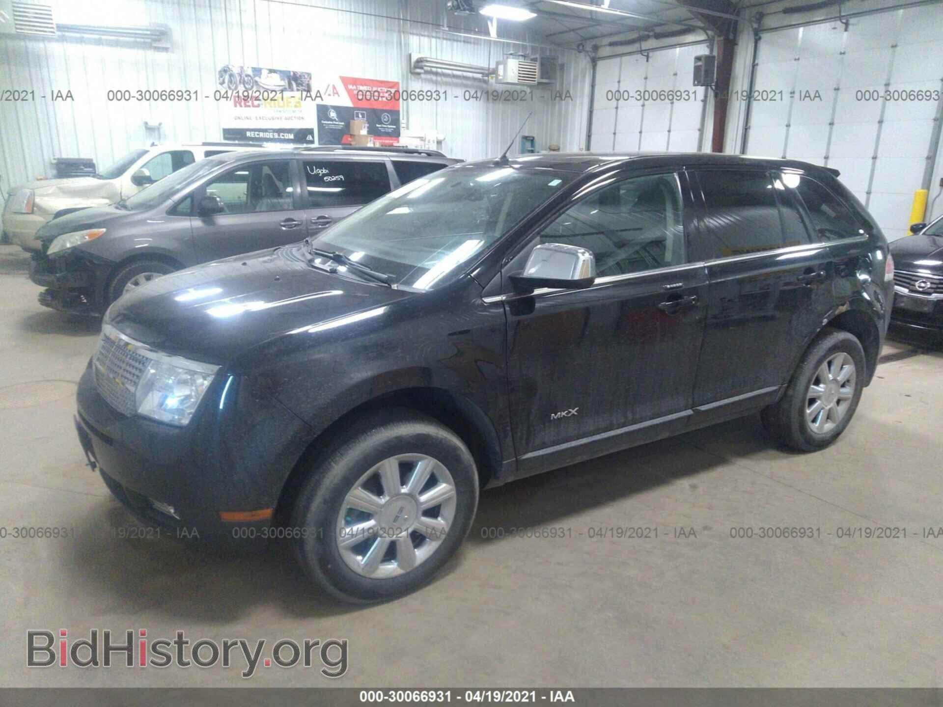 2007 LINCOLN MKX - VIN: 2LMDU88CX7BJ32470 - Фото 2