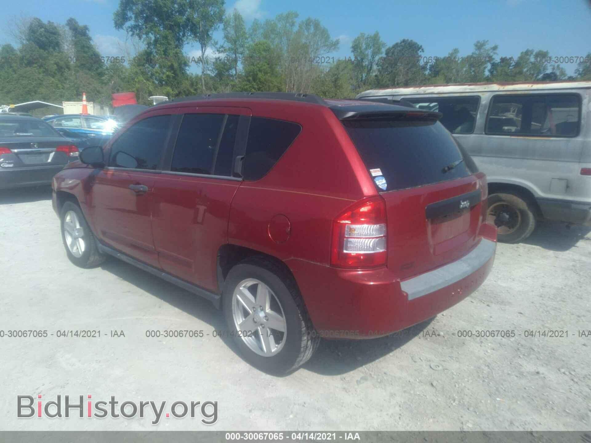 2009 JEEP COMPASS - VIN: 1J4FT47B09D189376 - Фото 3