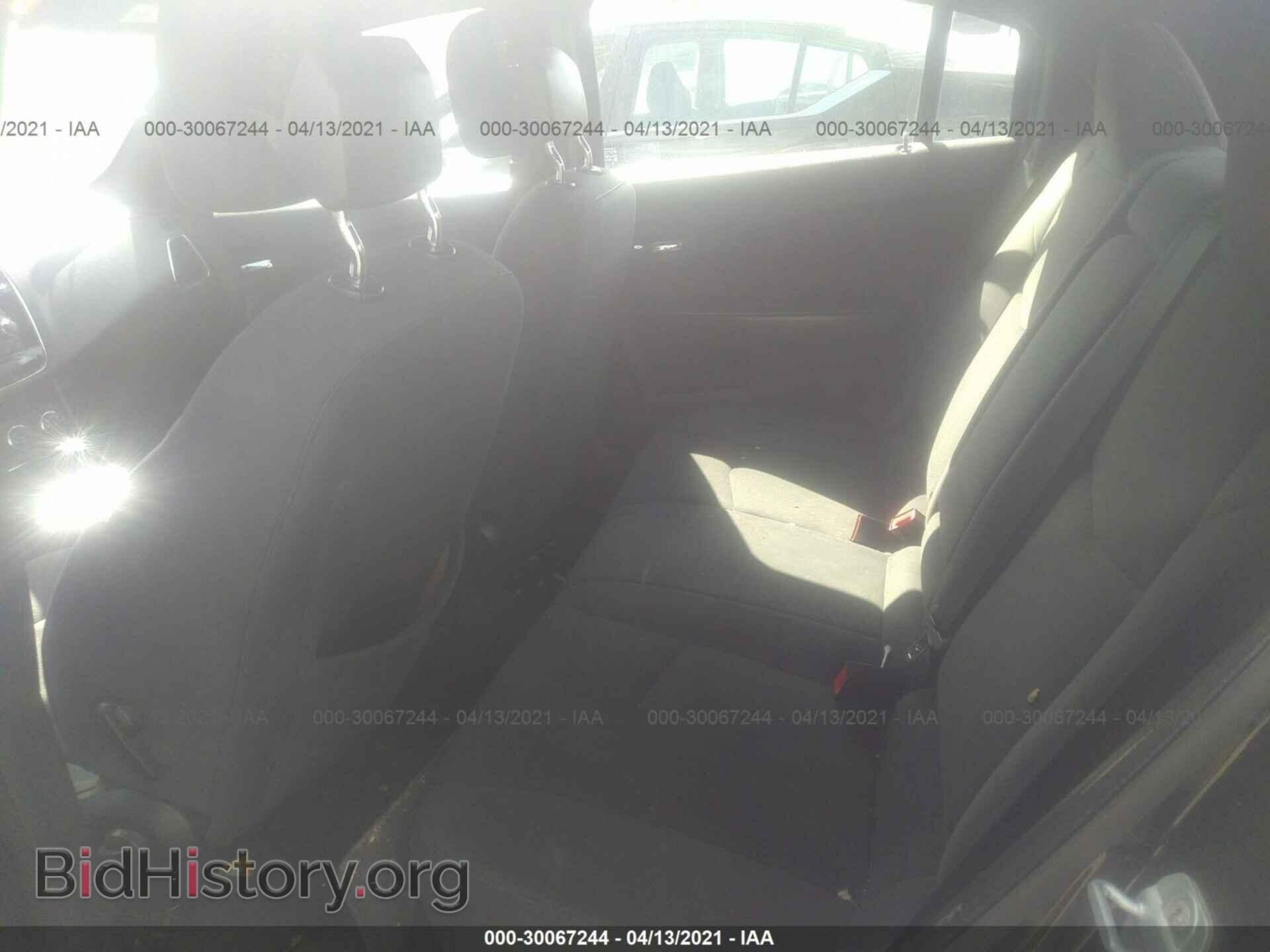 2012 CHRYSLER 200 - VIN: 1C3CCBAB3CN217182 - Фото 8