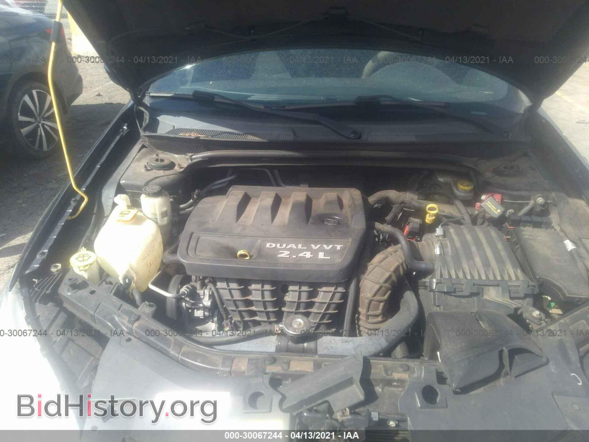 2012 CHRYSLER 200 - VIN: 1C3CCBAB3CN217182 - Фото 10