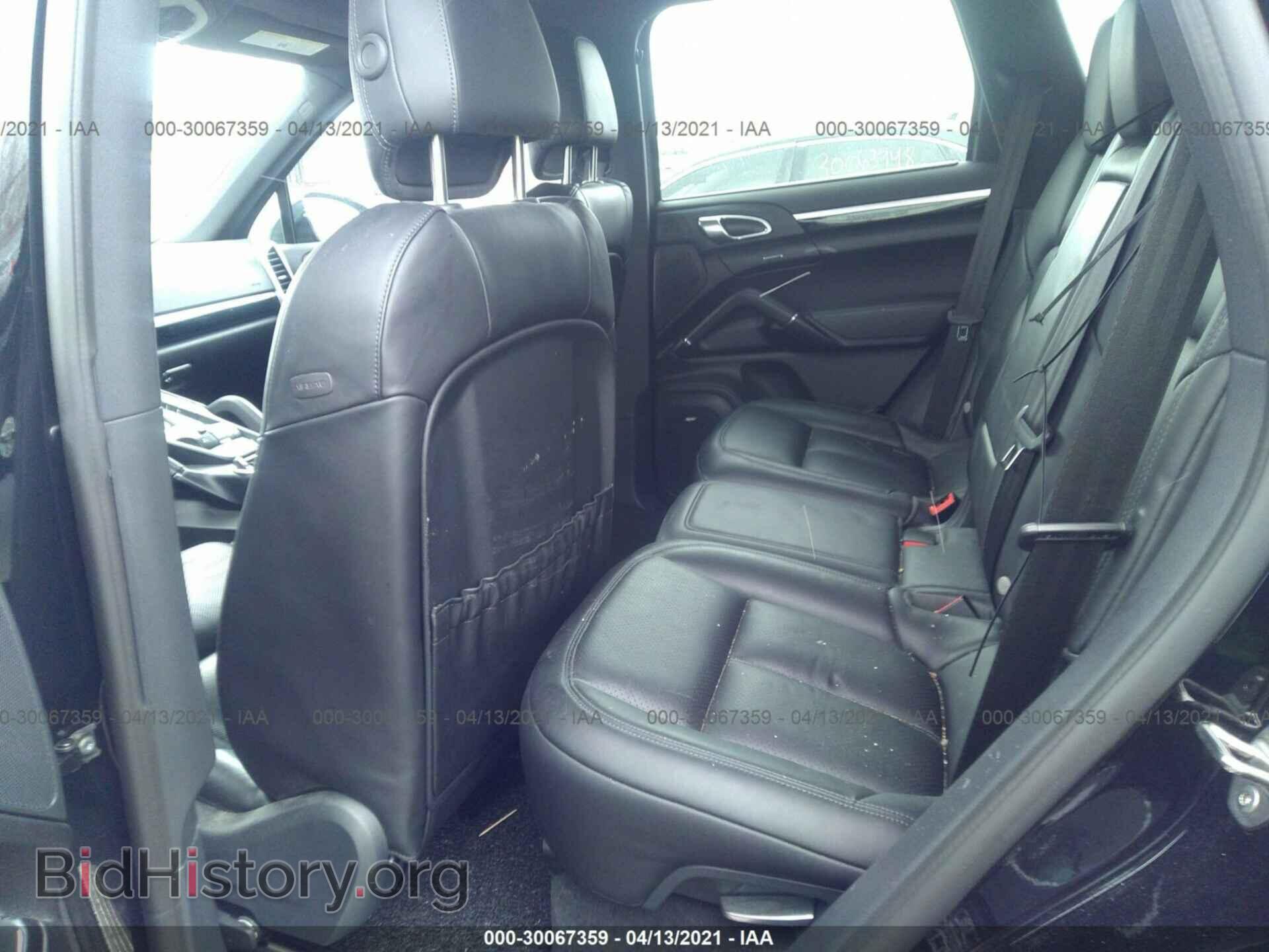 2017 PORSCHE CAYENNE - VIN: WP1AB2A29HLA53587 - Фото 8