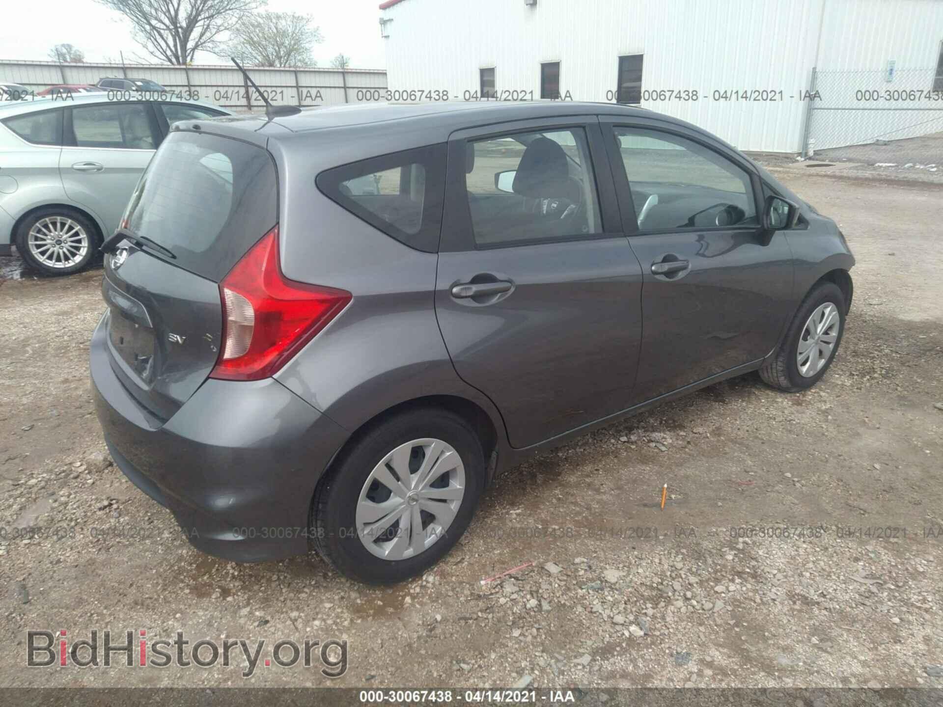 2017 NISSAN VERSA NOTE - VIN: 3N1CE2CP2HL368054 - Фото 4