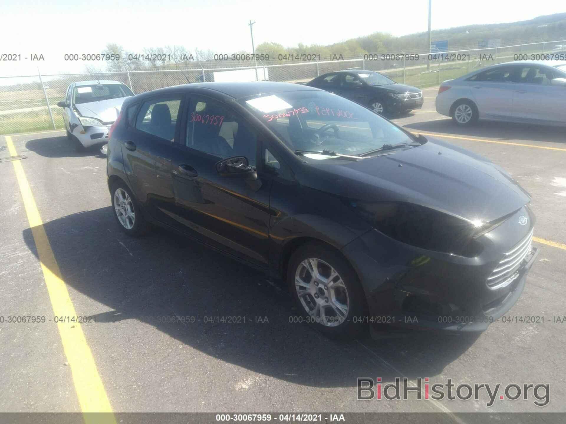 Photo 3FADP4EJ7FM213464 - FORD FIESTA 2015