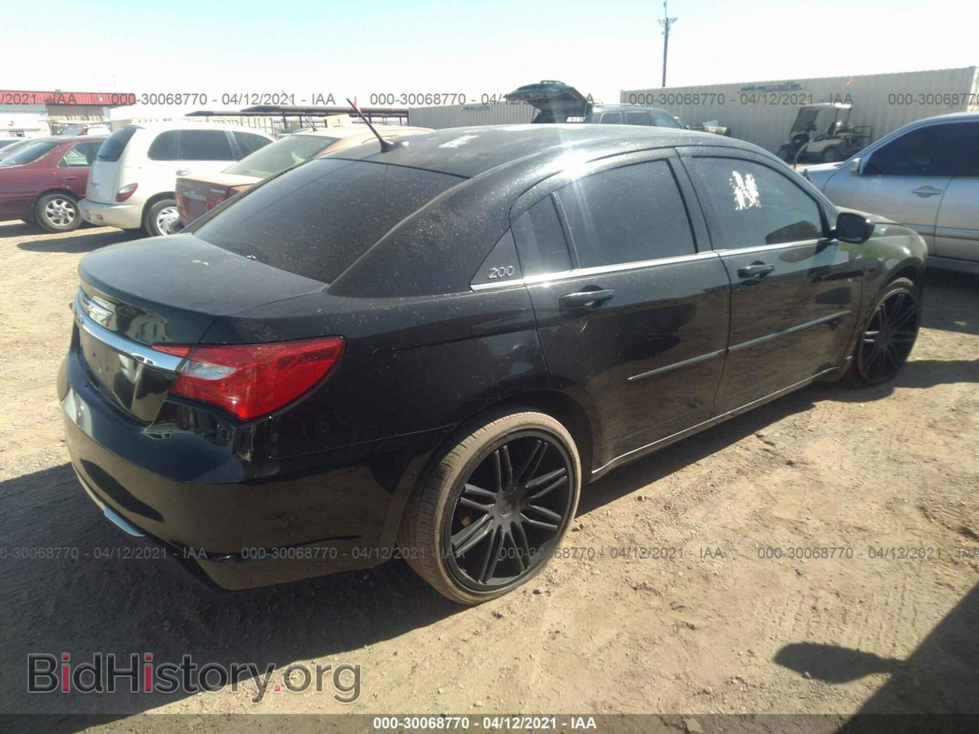 2012 CHRYSLER 200 - VIN: 1C3CCBAB2CN202091 - Фото 4