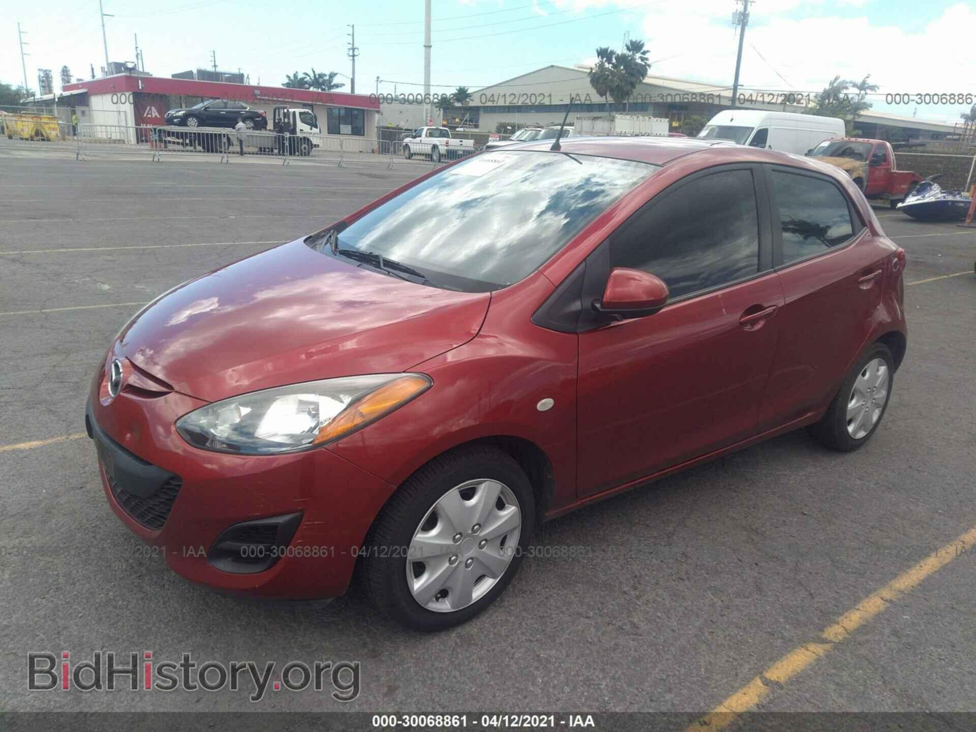 2014 MAZDA MAZDA2 - VIN: JM1DE1KY9E0181537 - Фото 2
