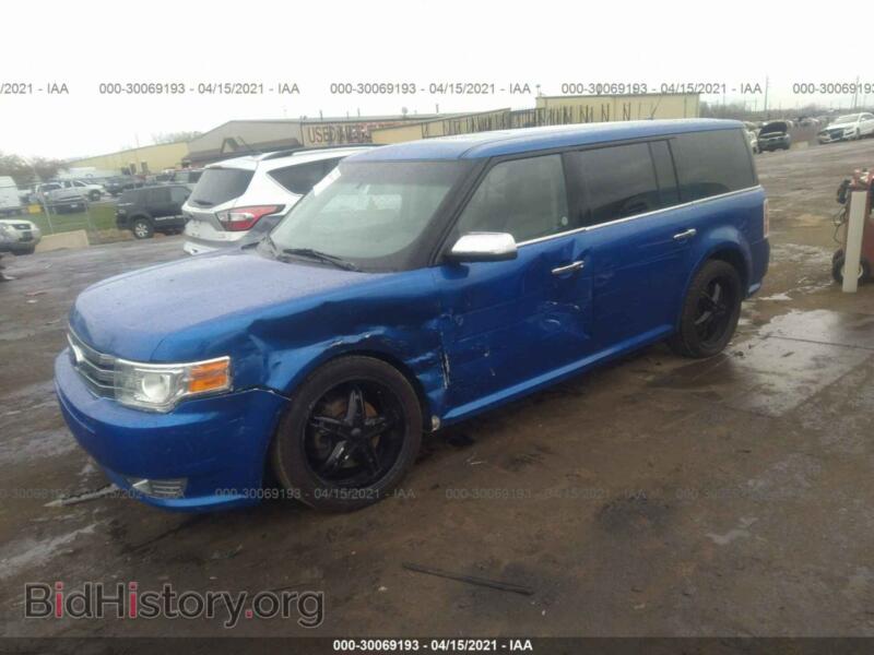 2011 Ford FLEX (VIN 2FMGK5DC0BBD15226) — фото 2 из 11