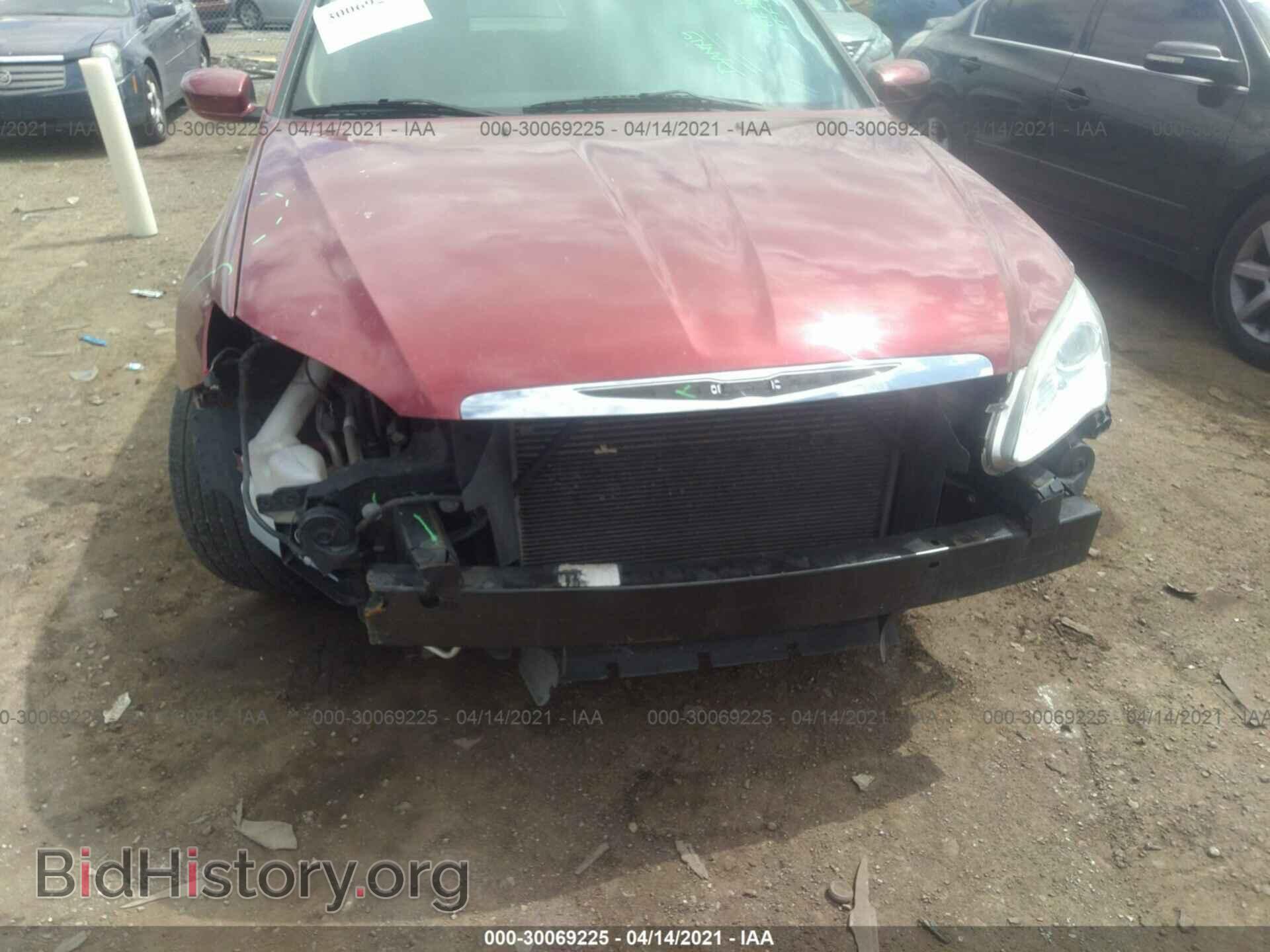 2012 CHRYSLER 200 - VIN: 1C3CCBBB9CN241596 - Фото 6