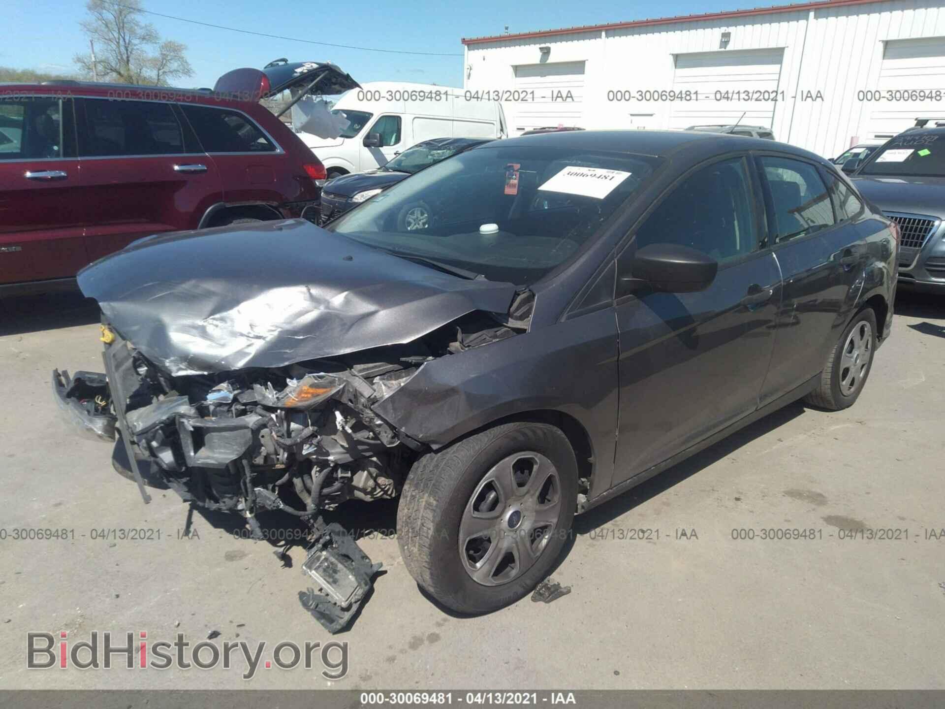2013 FORD FOCUS - VIN: 1FADP3E2XDL332174 - Photo 2