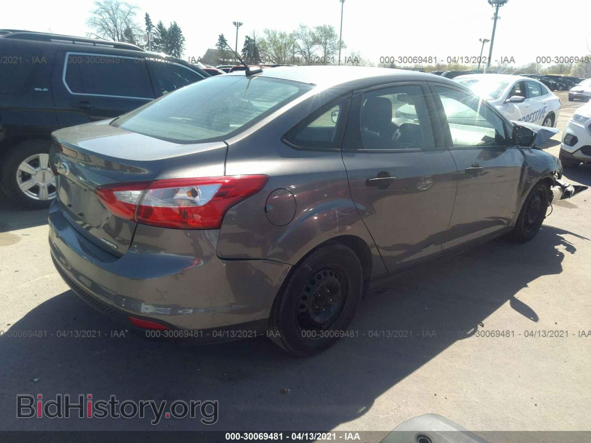 2013 FORD FOCUS - VIN: 1FADP3E2XDL332174 - Photo 4