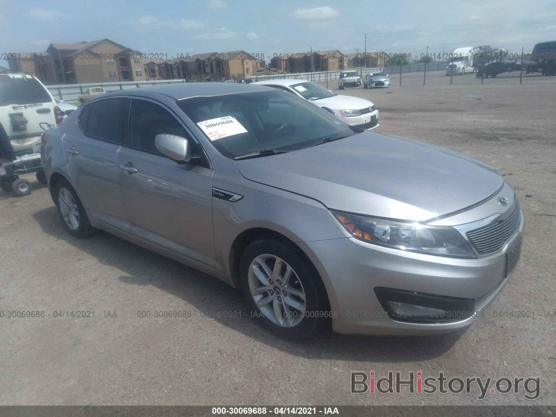 Photo 5XXGM4A75CG037070 - KIA OPTIMA 2012