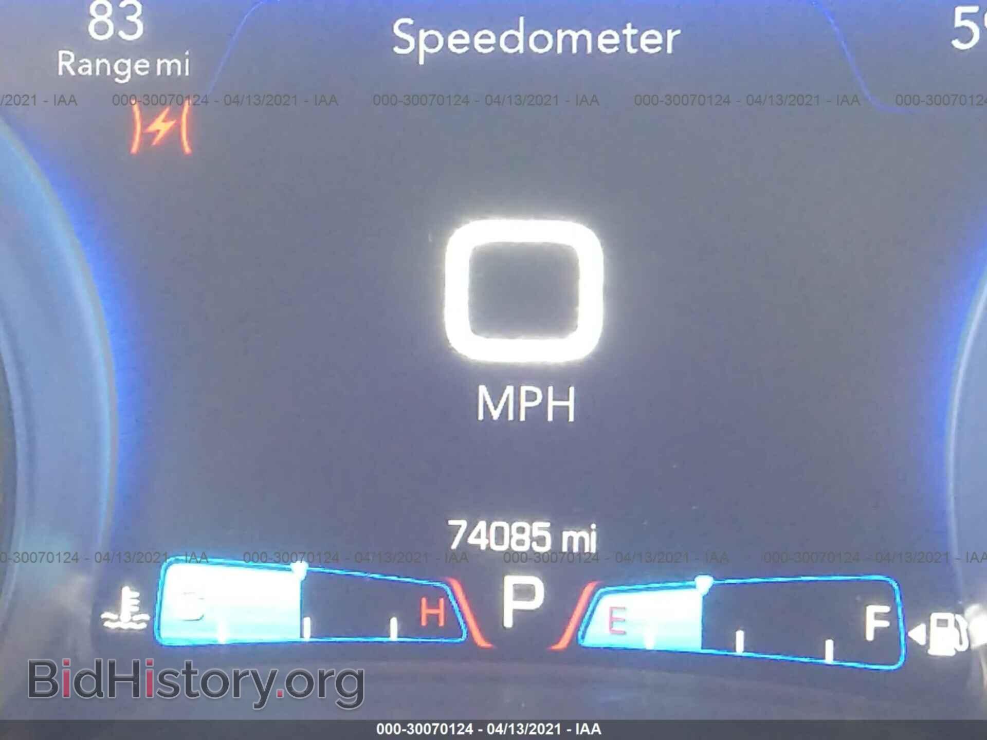 2017 CHRYSLER 300 - VIN: 2C3CCABG5HH609861 - Фото 7