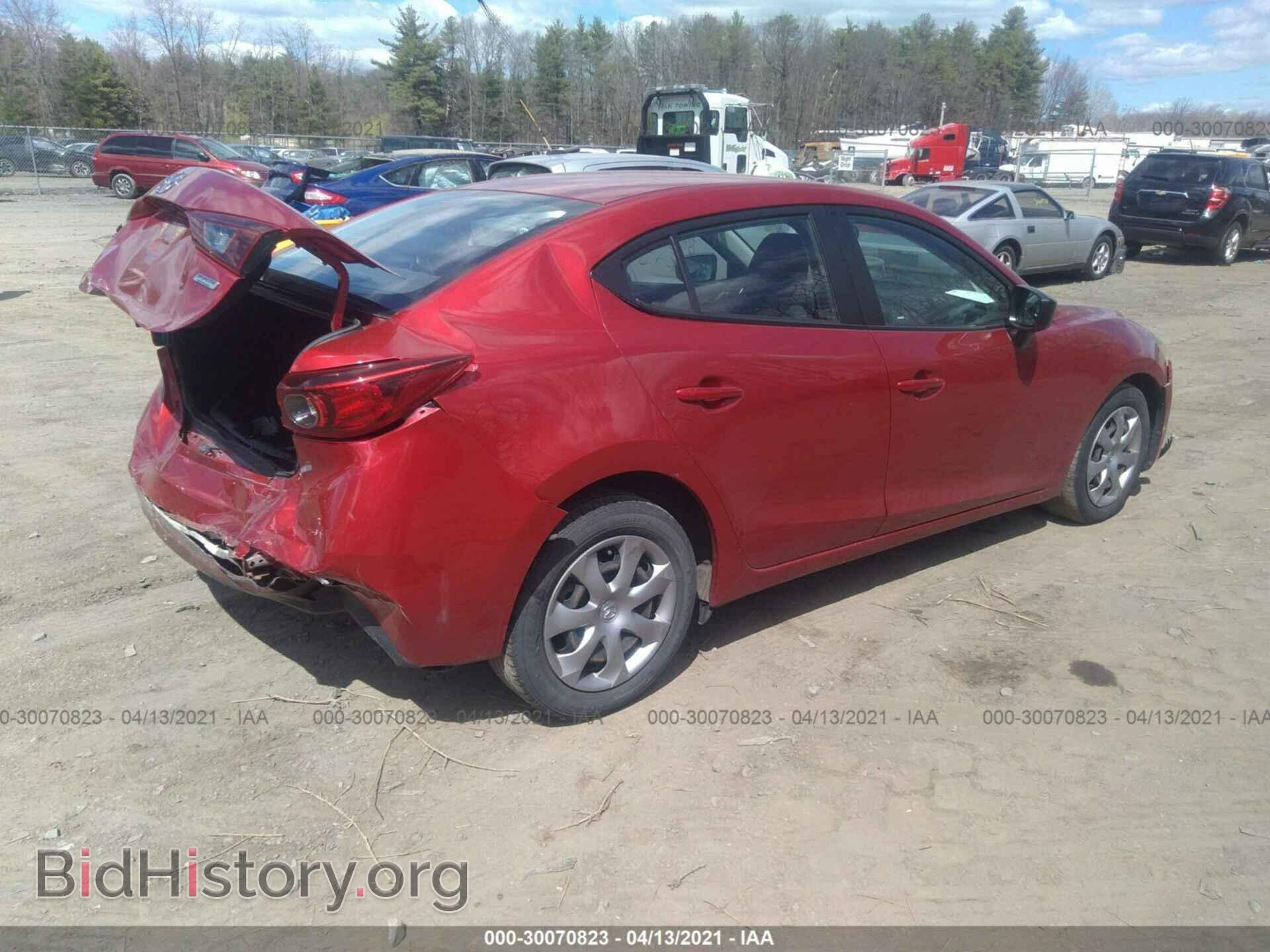 2014 MAZDA MAZDA3 - VIN: JM1BM1T71E1214279 - Фото 4