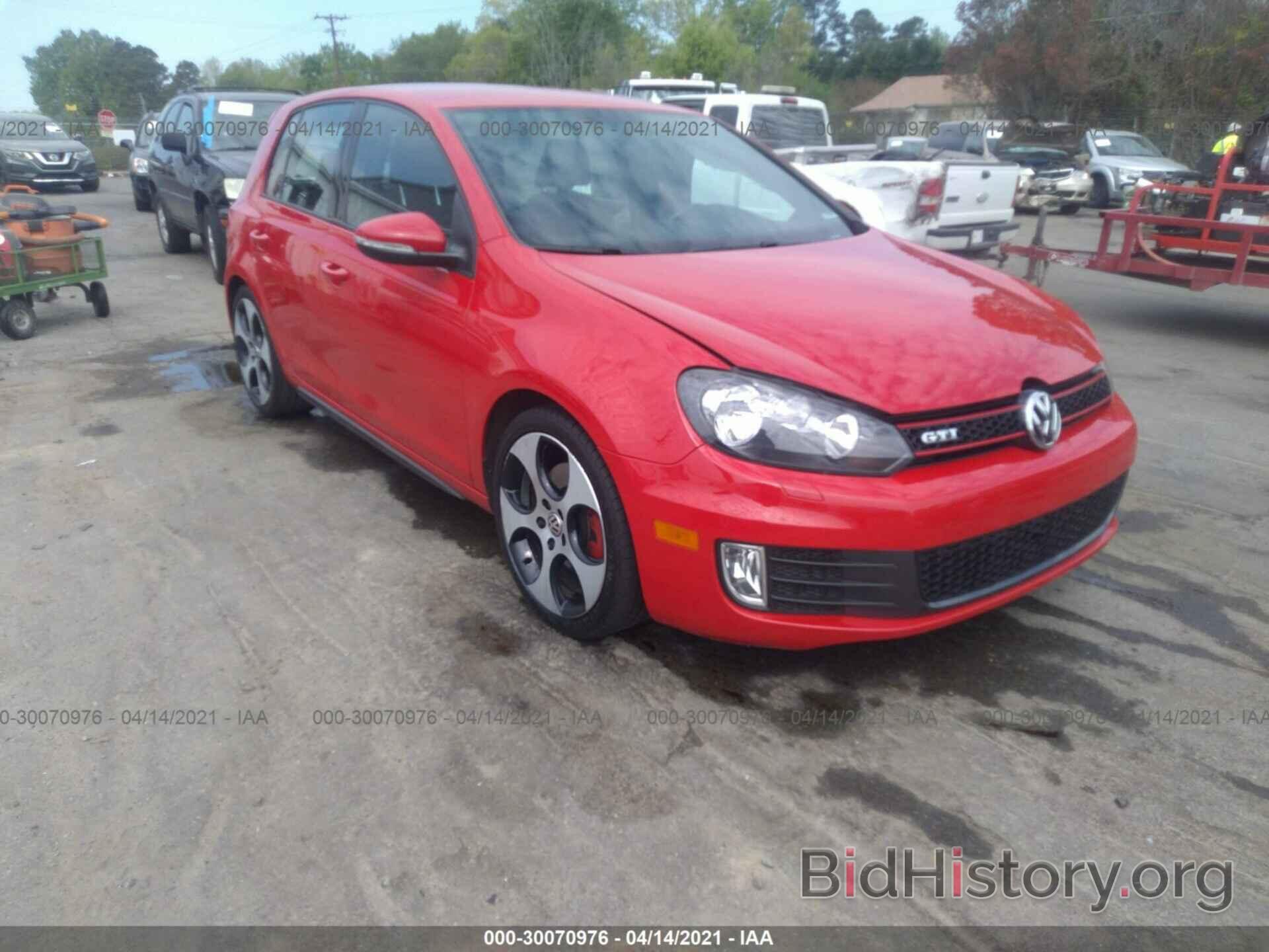 Photo WVWHV7AJ0BW217844 - VOLKSWAGEN GTI 2011