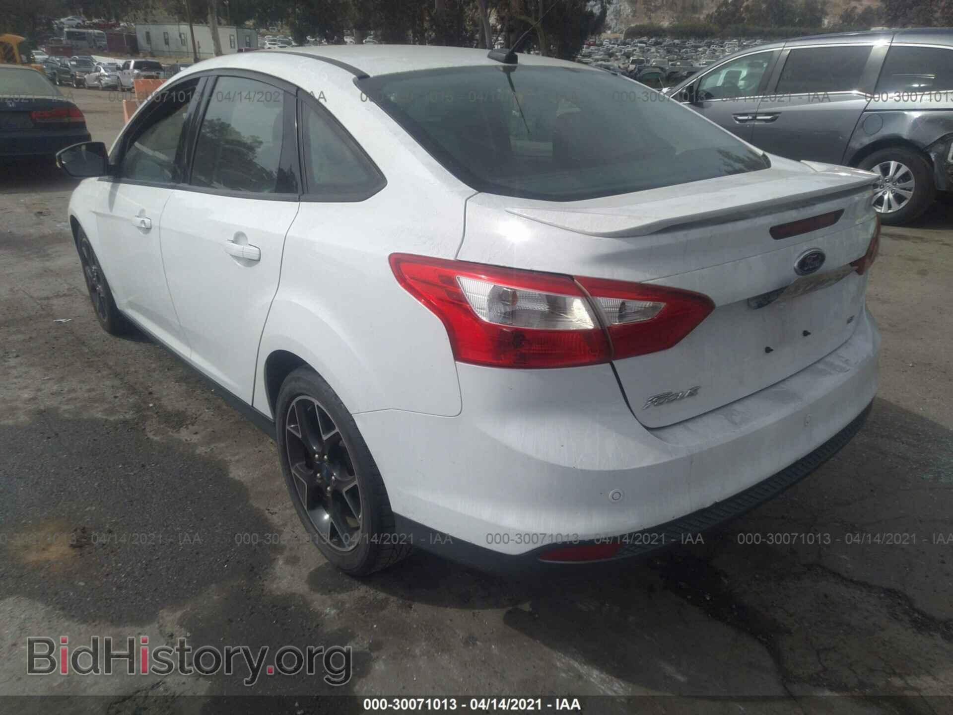 2013 FORD FOCUS - VIN: 1FADP3F28DL374096 - Фото 3