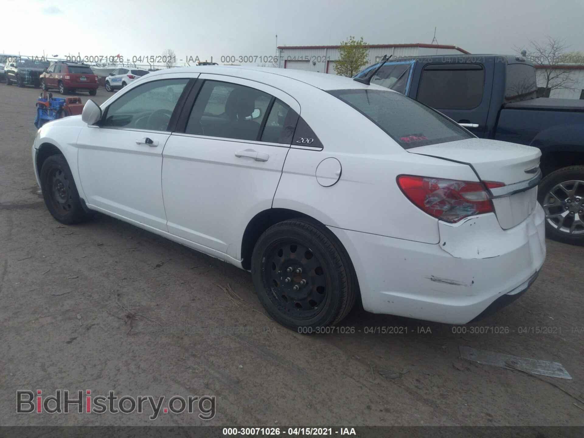 2011 CHRYSLER 200 - VIN: 1C3BC4FB1BN591353 - Photo 3
