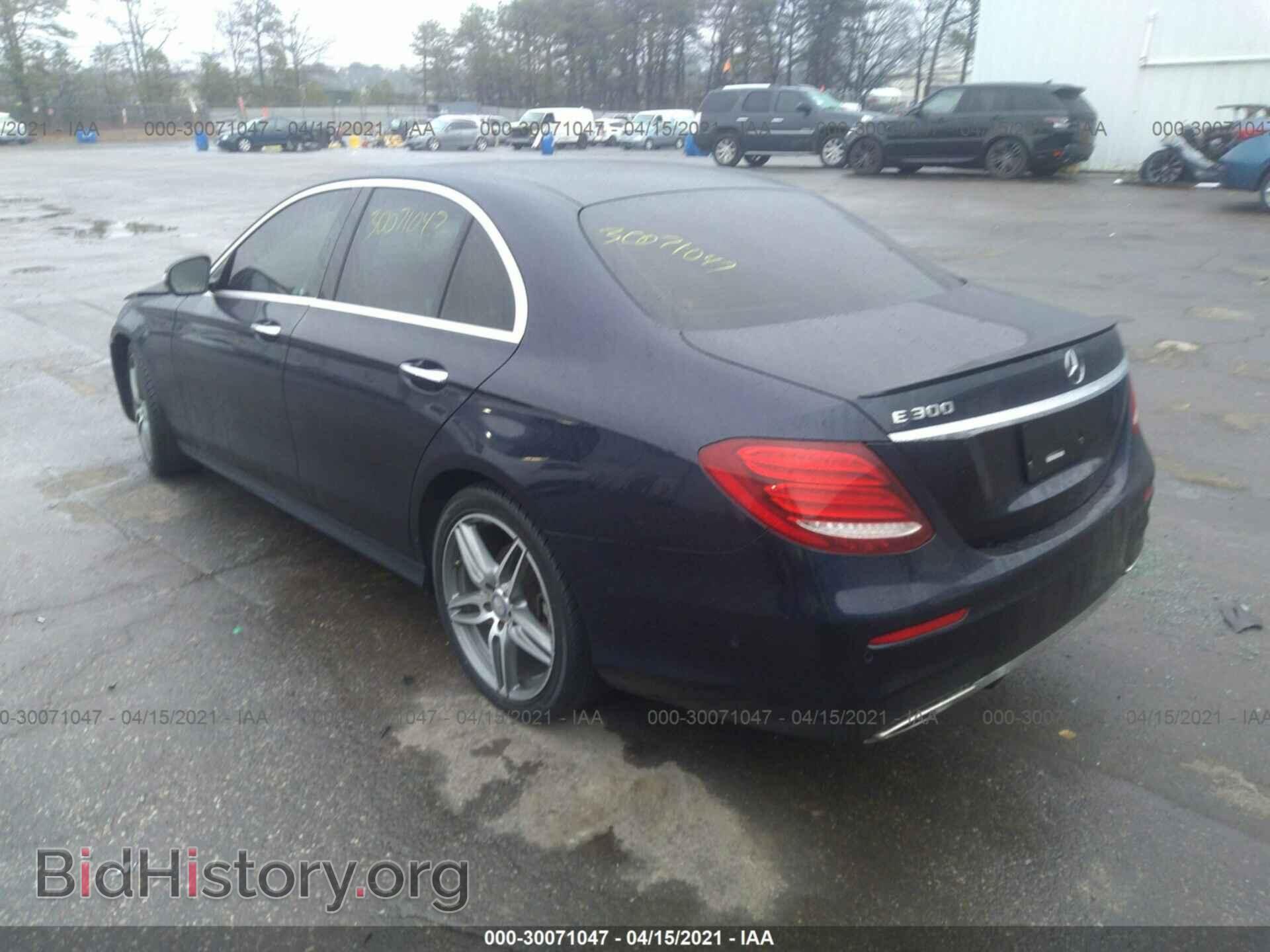 2017 MERCEDES-BENZ E-CLASS - VIN: WDDZF4JB0HA132006 - Фото 3