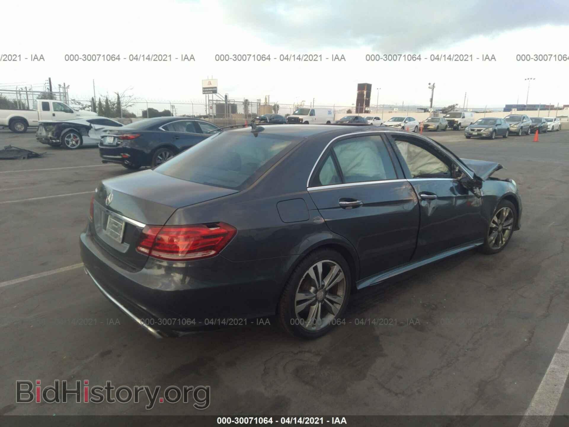 2014 MERCEDES-BENZ E-CLASS - VIN: WDDHF5KB2EB019437 - Фото 4