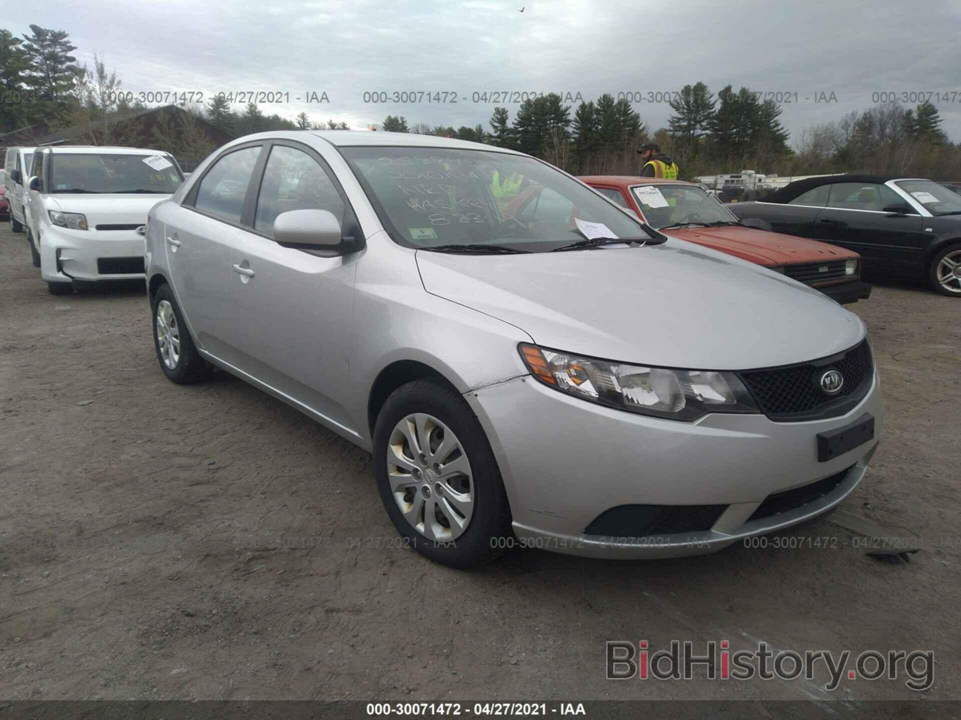 Photo KNAFT4A26A5046460 - KIA FORTE 2010