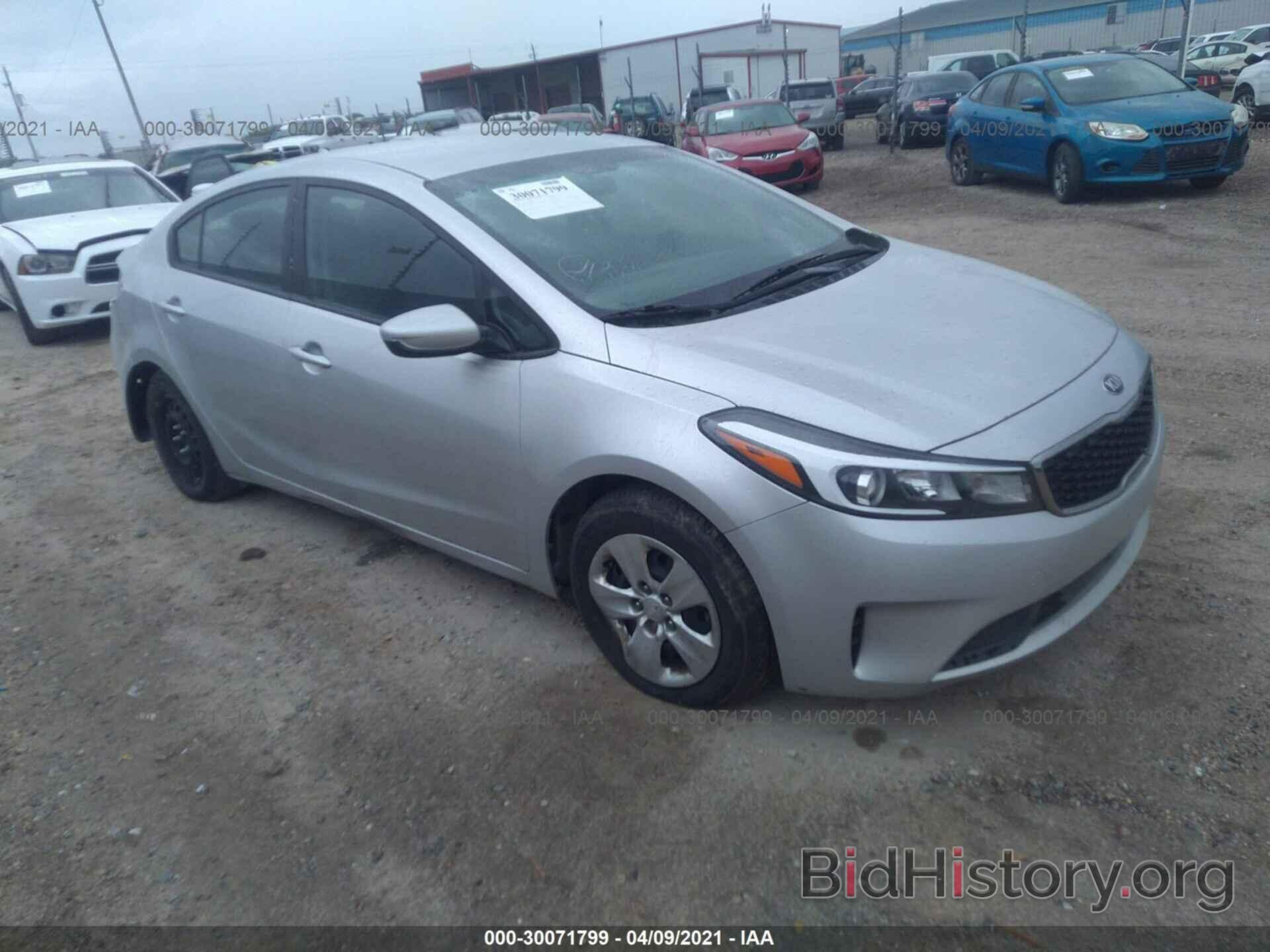 Photo 3KPFL4A70HE012141 - KIA FORTE 2017