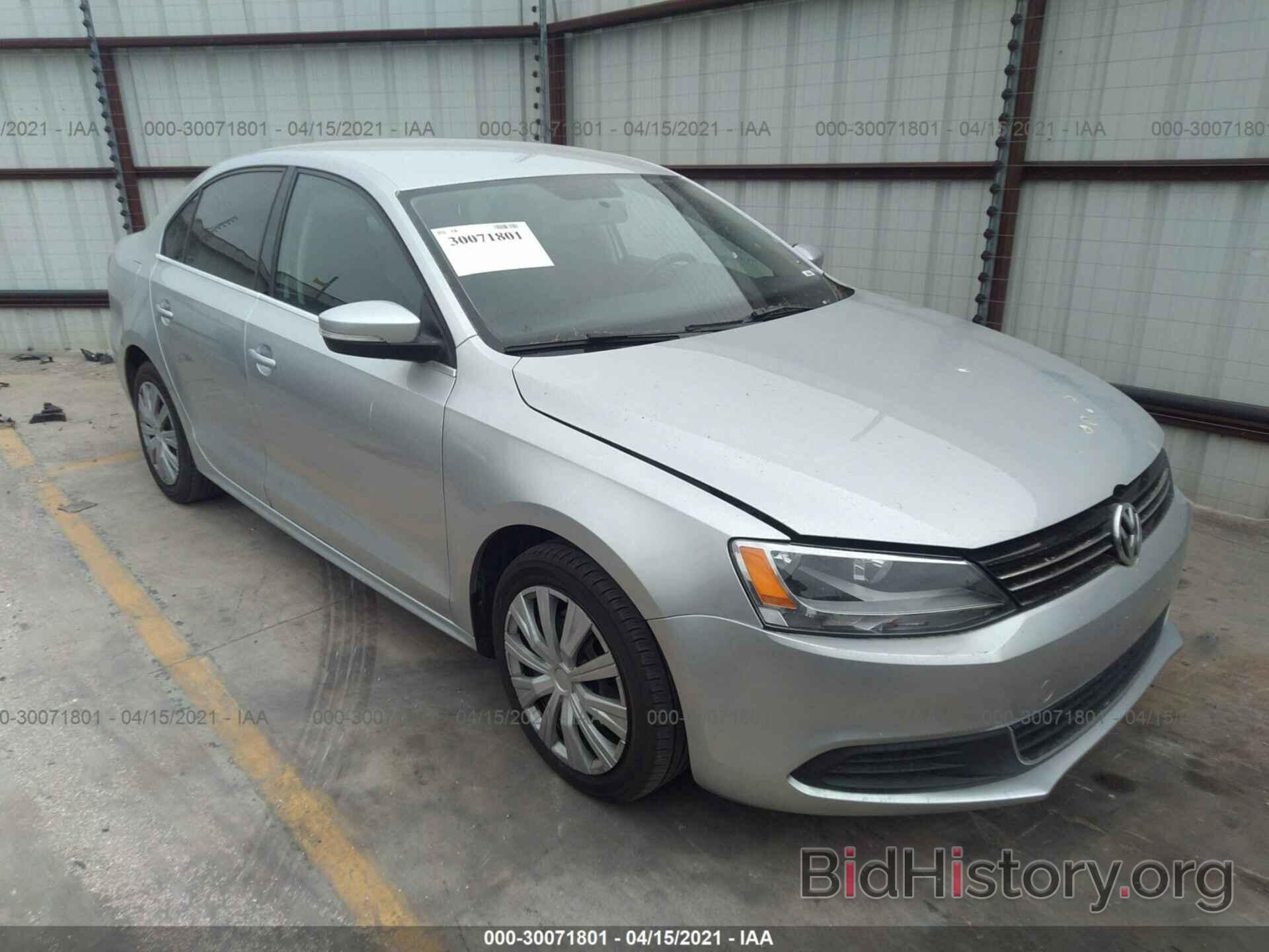 Фотография 3VWDP7AJ8DM281896 - VOLKSWAGEN JETTA SEDAN 2013