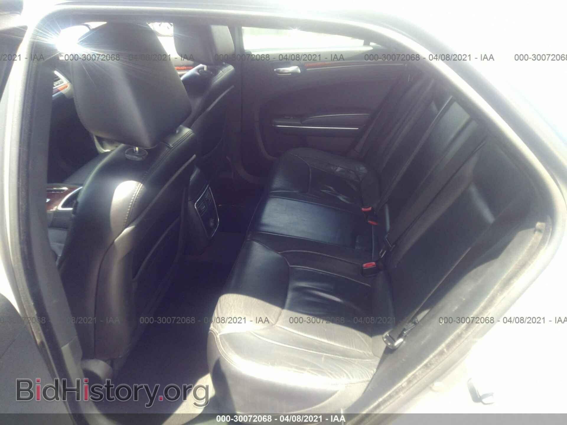 2014 CHRYSLER 300 - VIN: 2C3CCAAG8EH380430 - Фото 8