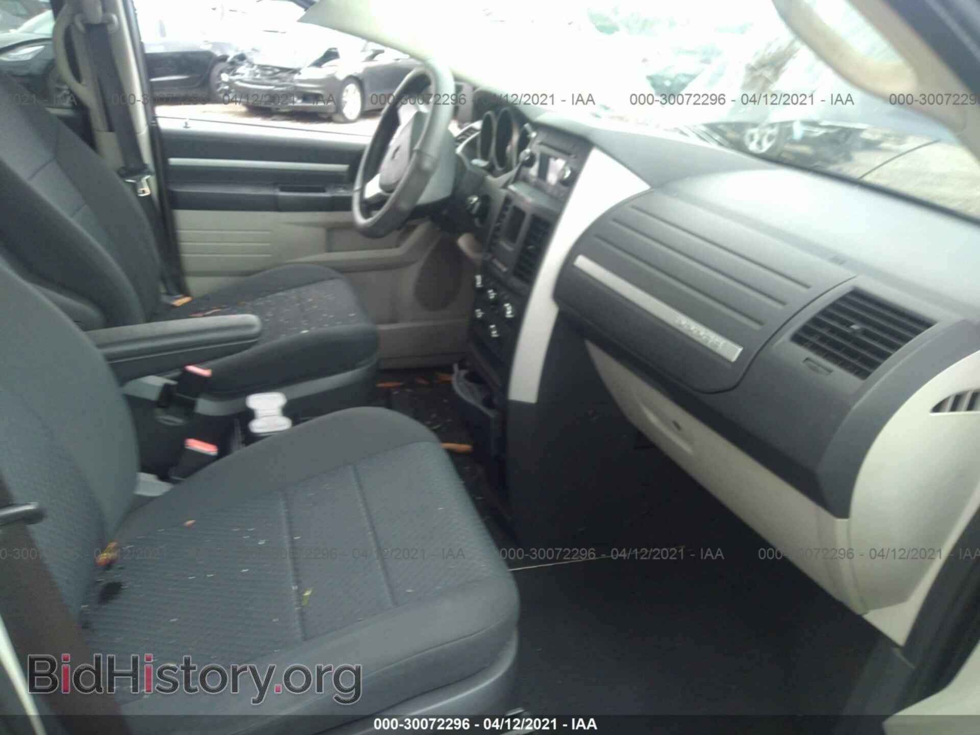 2010 DODGE GRAND CARAVAN - VIN: 2D4RN4DE0AR192004 - Фото 5