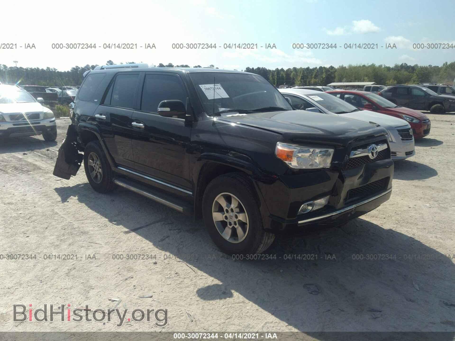 Фотография JTEBU5JRXC5092941 - TOYOTA 4RUNNER 2012