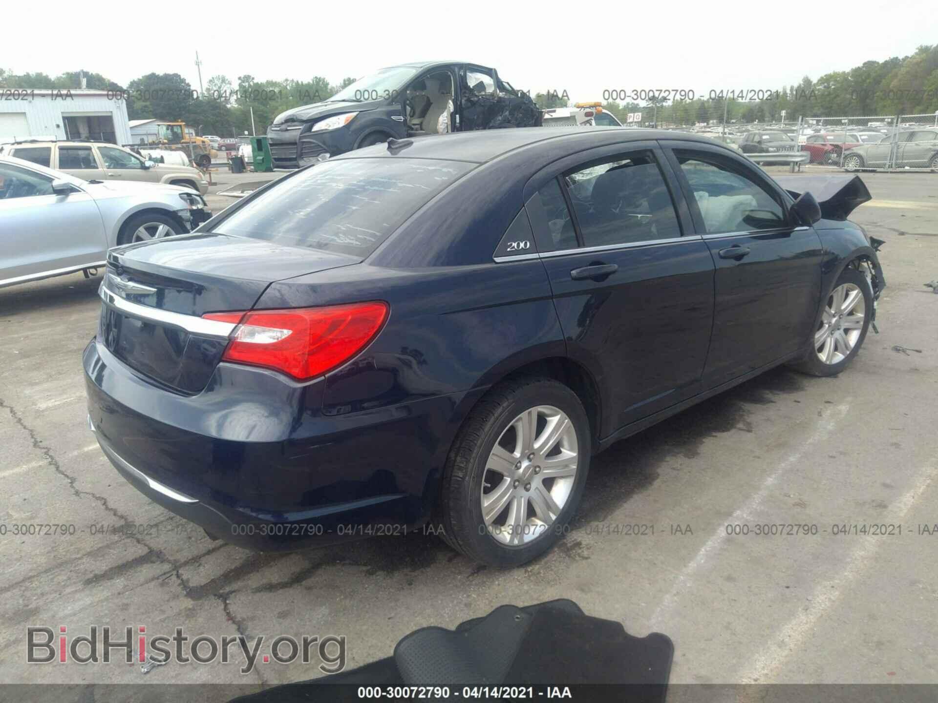 2013 CHRYSLER 200 - VIN: 1C3CCBBB3DN674476 - Фото 4