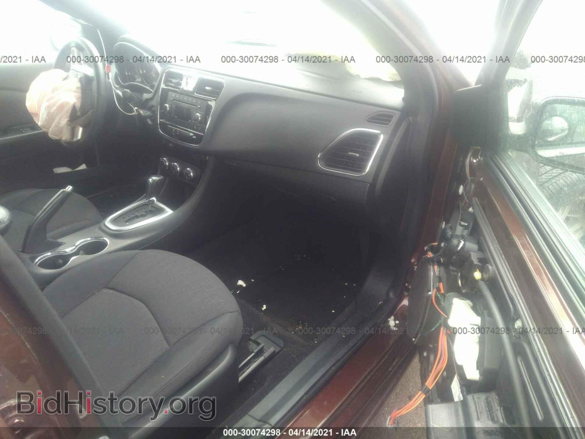 2012 CHRYSLER 200 - VIN: 1C3CCBBB2CN299047 - Фото 5