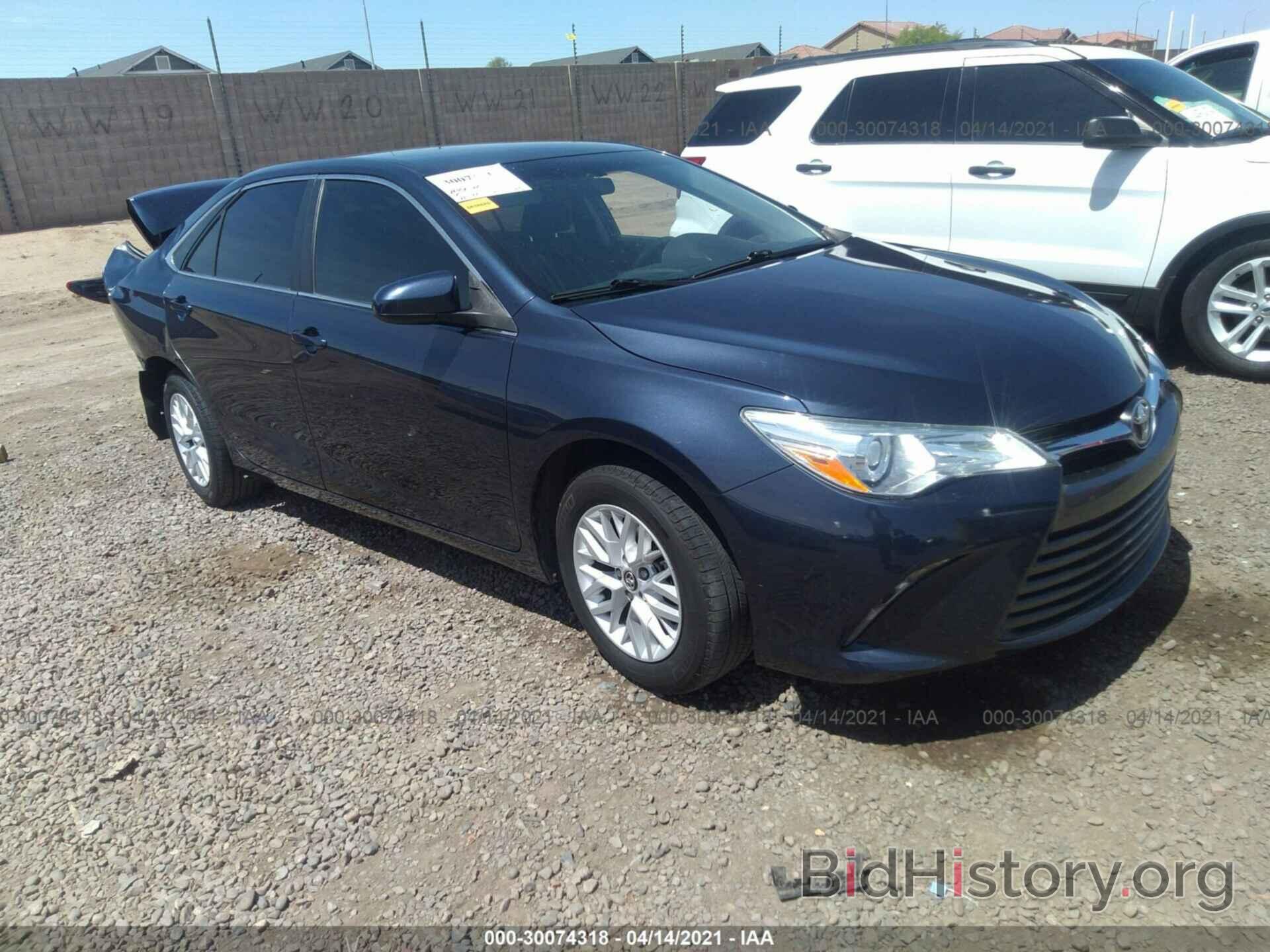 Photo 4T4BF1FK8GR538598 - TOYOTA CAMRY 2016