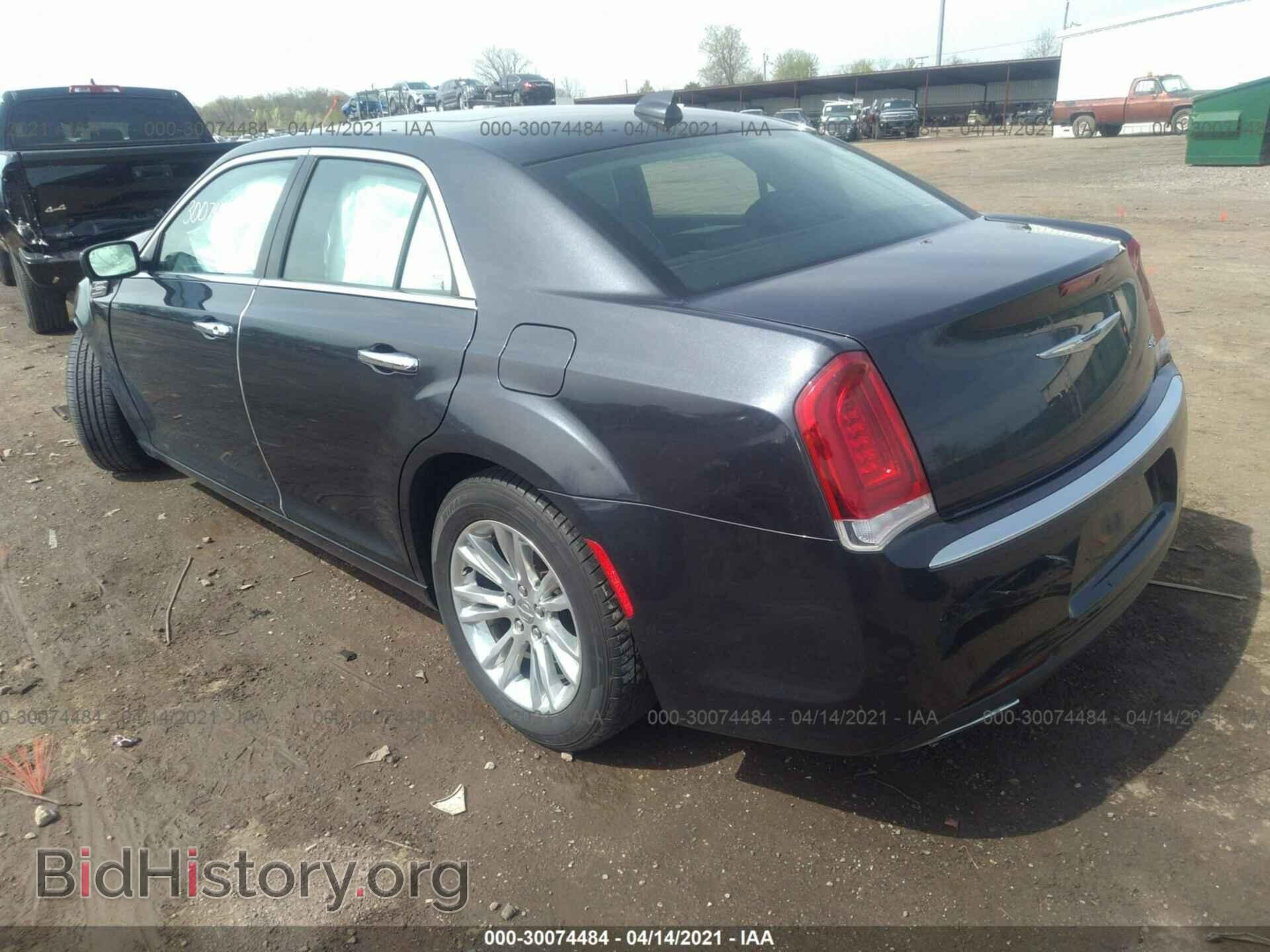 2016 CHRYSLER 300 - VIN: 2C3CCAEG2GH190247 - Фото 3