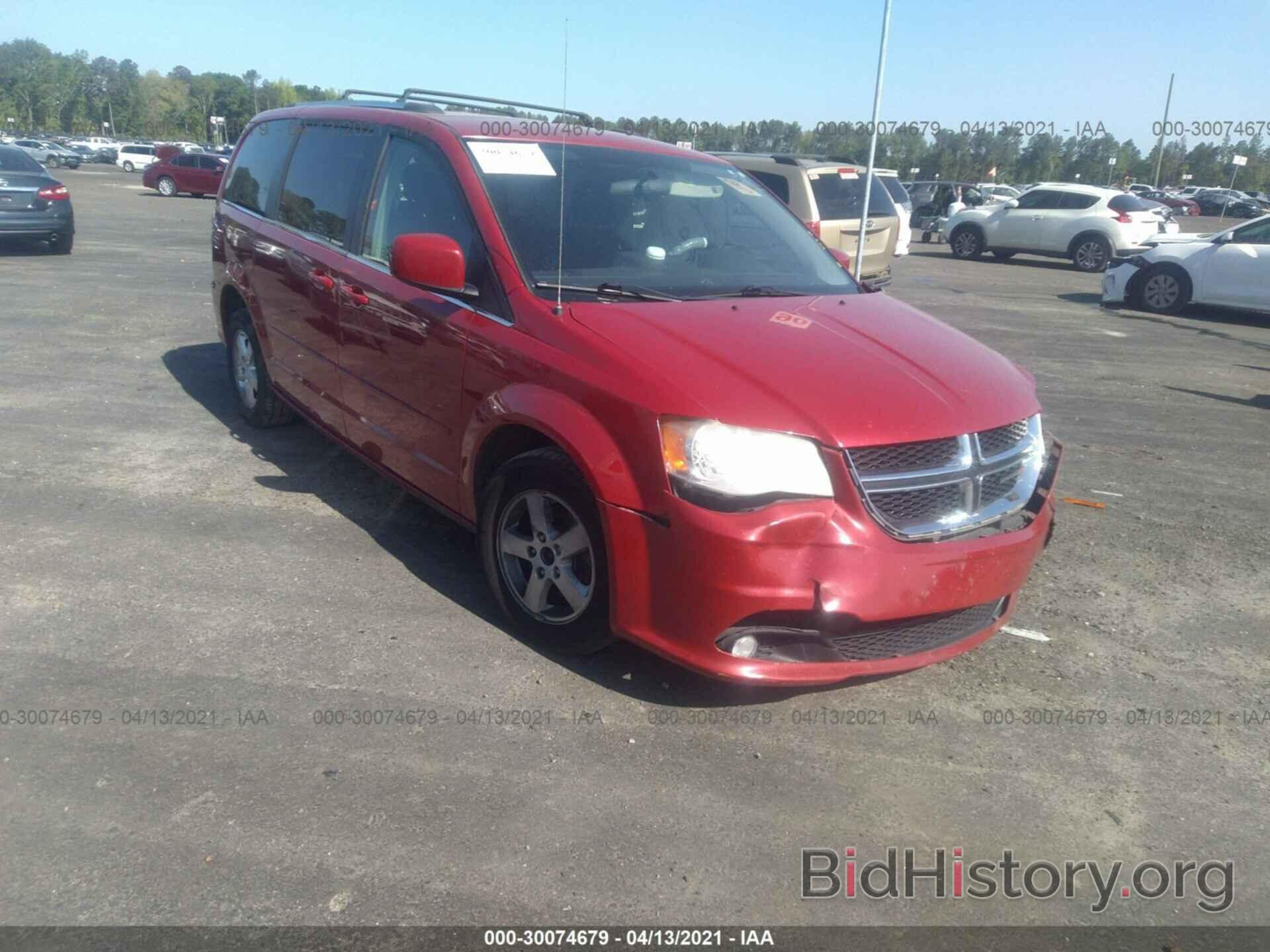 Photo 2C4RDGDG1DR548578 - DODGE GRAND CARAVAN 2013