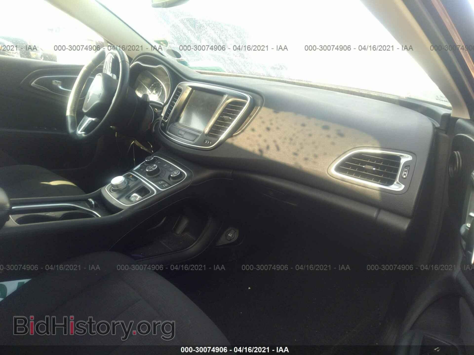 2016 CHRYSLER 200 - VIN: 1C3CCCAB3GN113951 - Фото 5