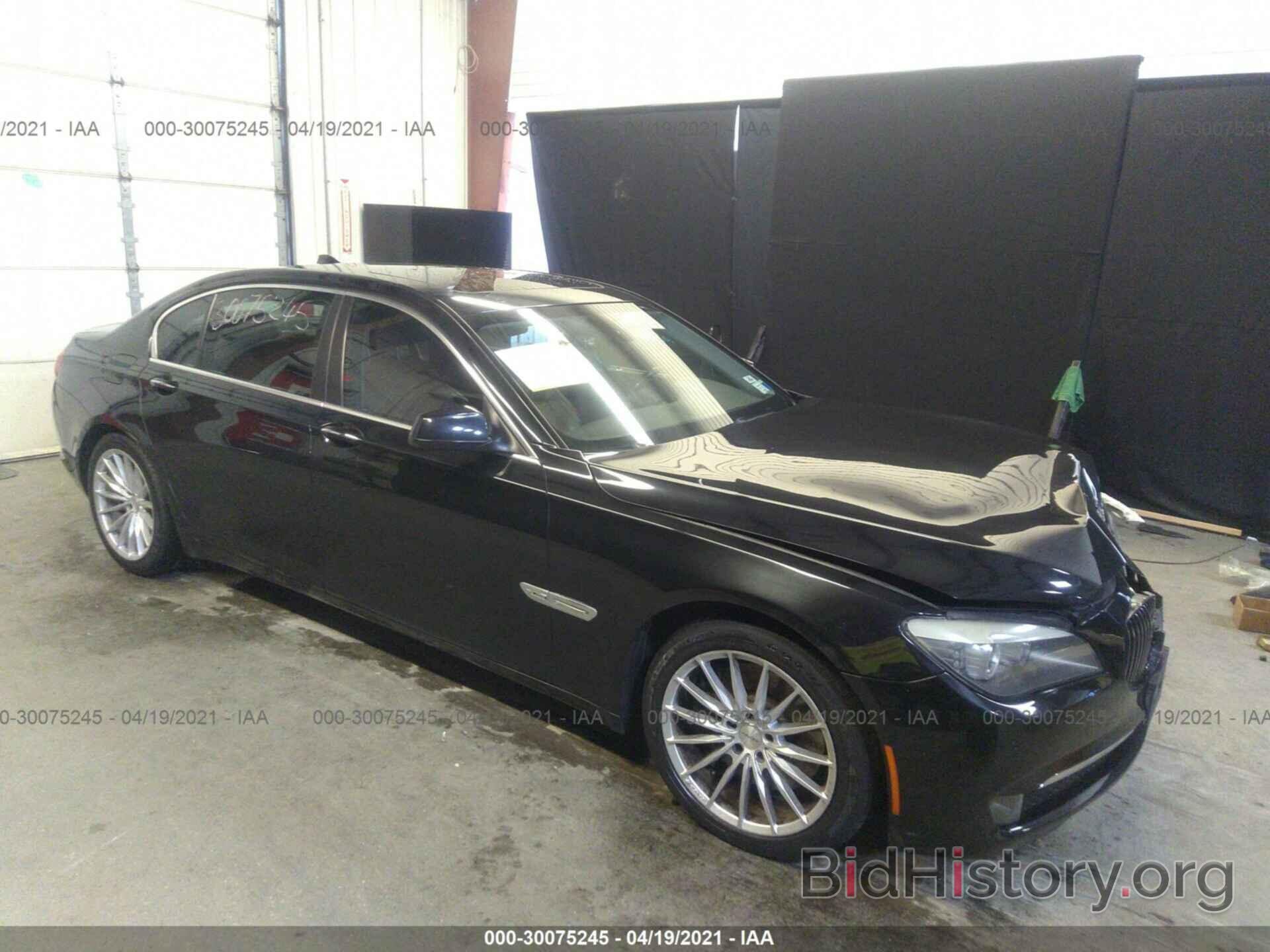 Photo WBAKC8C59CC437744 - BMW 7 SERIES 2012