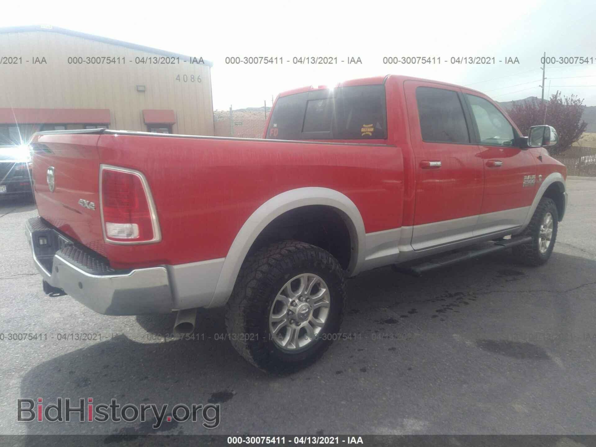 2015 RAM 2500 - VIN: 3C6UR5FL2FG623735 - Фото 4